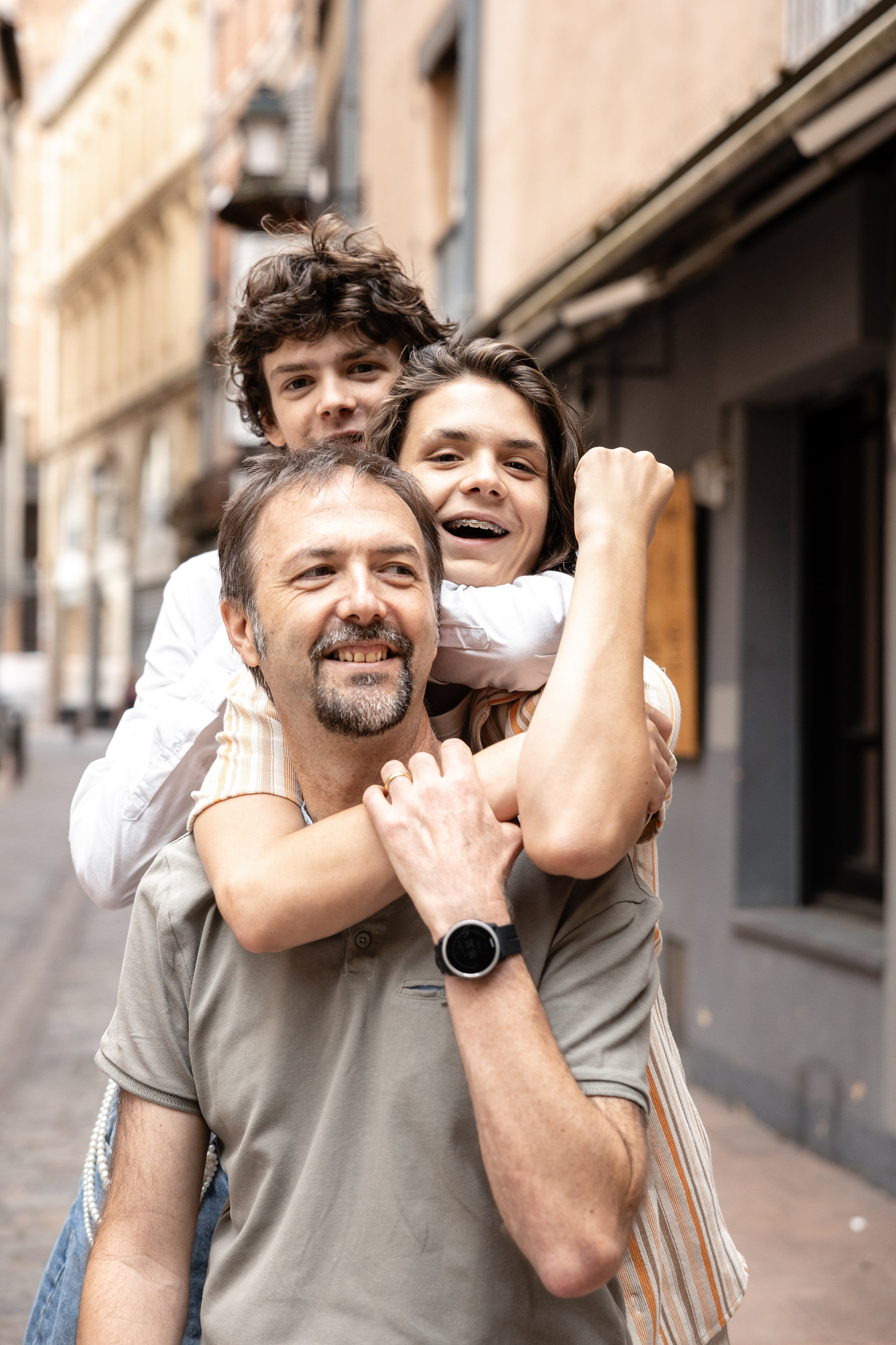 Семейная фотосессия с подростками в Тулузе. Евгения Смирнова — фотограф в Тулузе и юго-западной Франции
