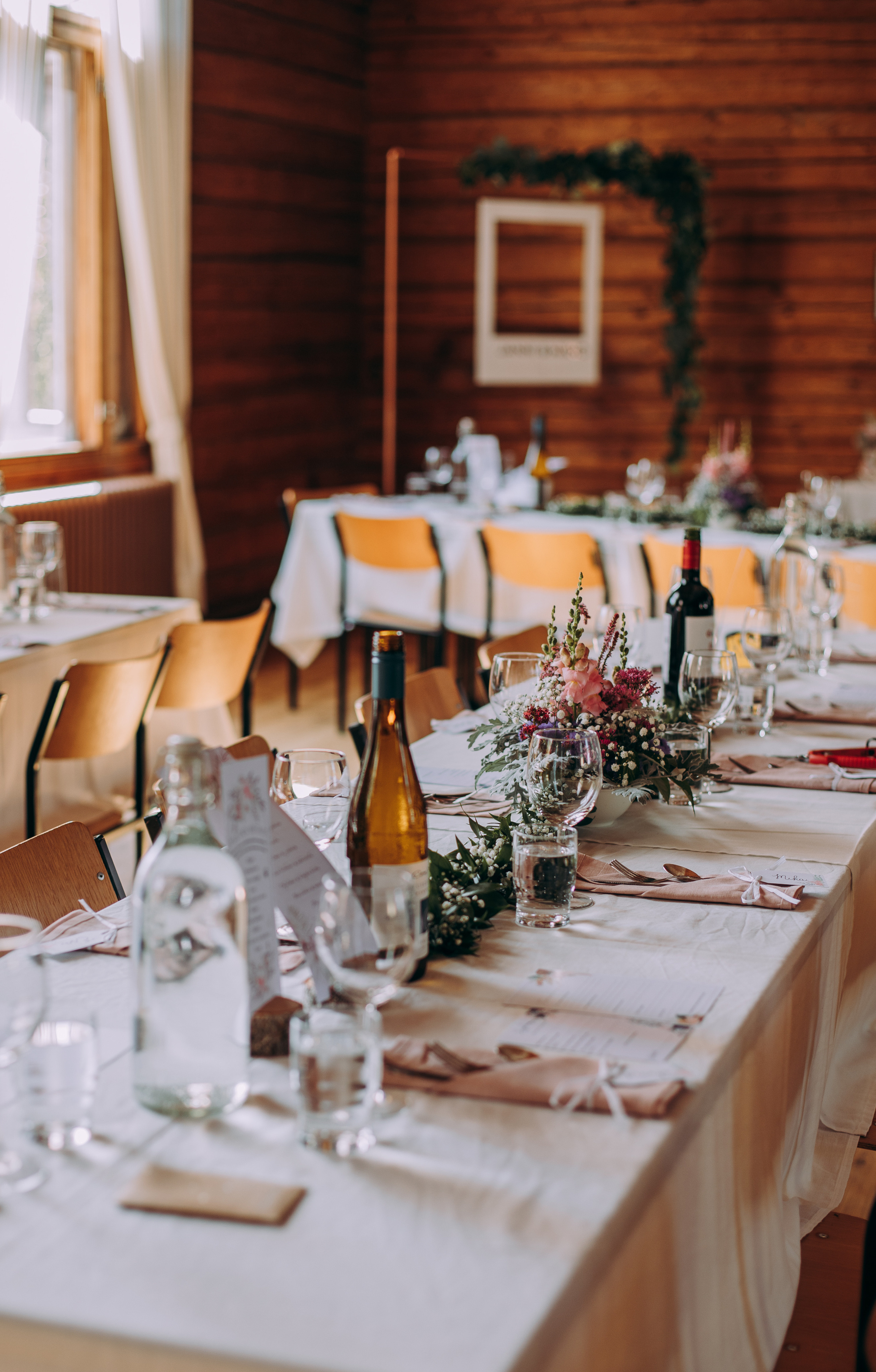 TAPAHTUMAKUVAUKSET/JUHLAKUVAUKSET. Valokuvaaja Itä-Uudellamaalla Viktoria photography