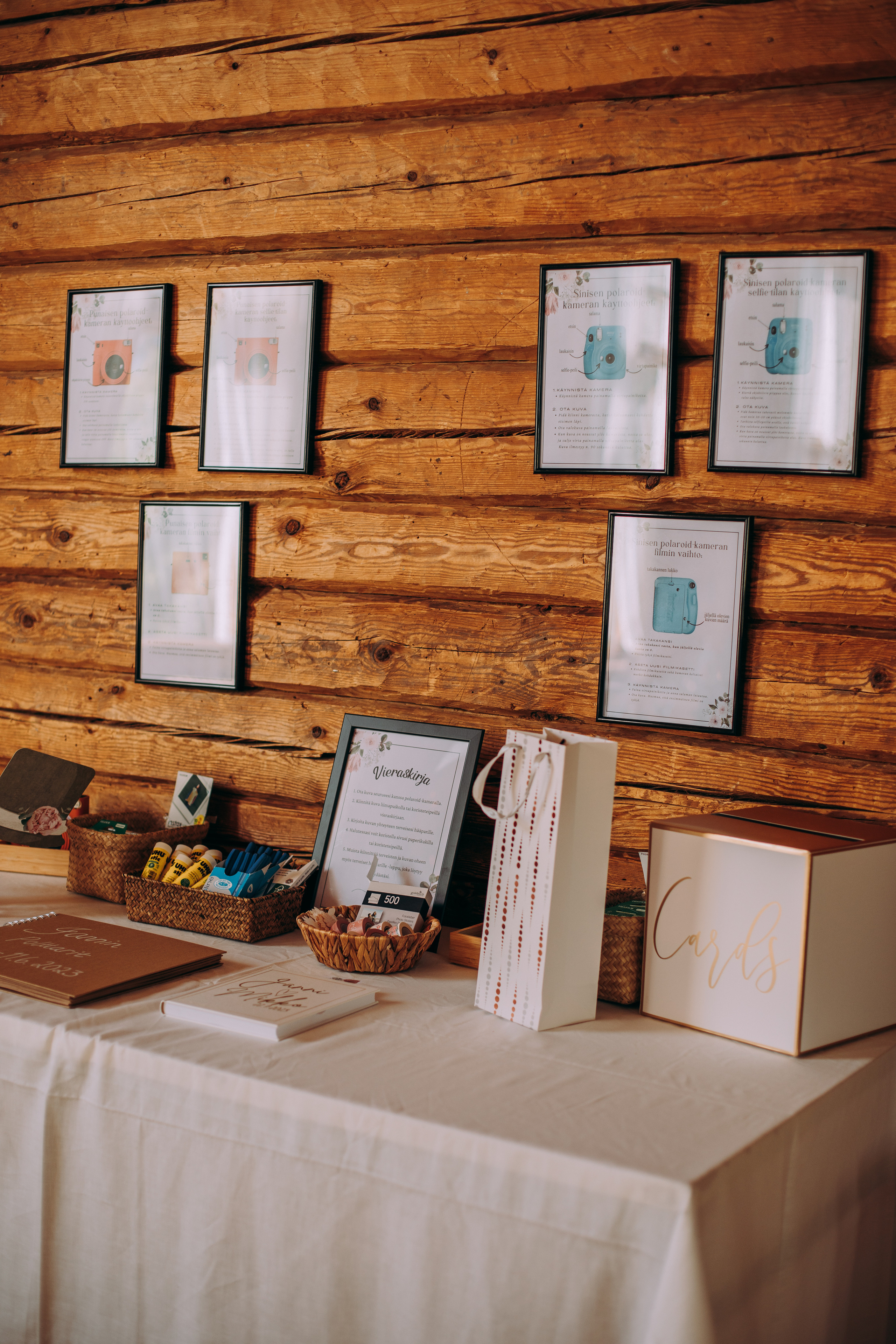 TAPAHTUMAKUVAUKSET/JUHLAKUVAUKSET. Valokuvaaja Itä-Uudellamaalla Viktoria photography