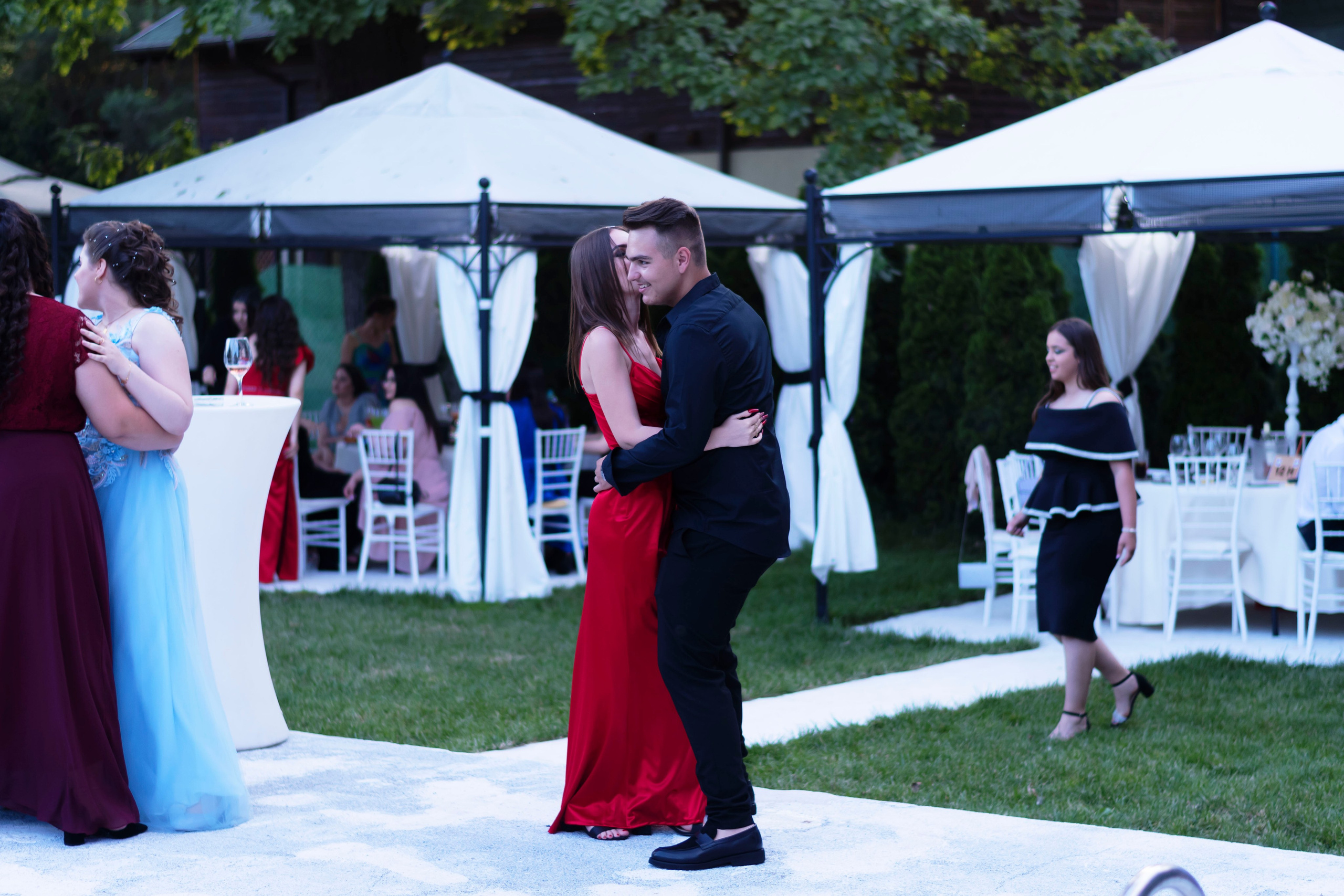Bal Absolvire Liceul Hermes - Portofino Pool. MDimaFotoStudio. Fotograf de nuntă, evenimente private și de familie