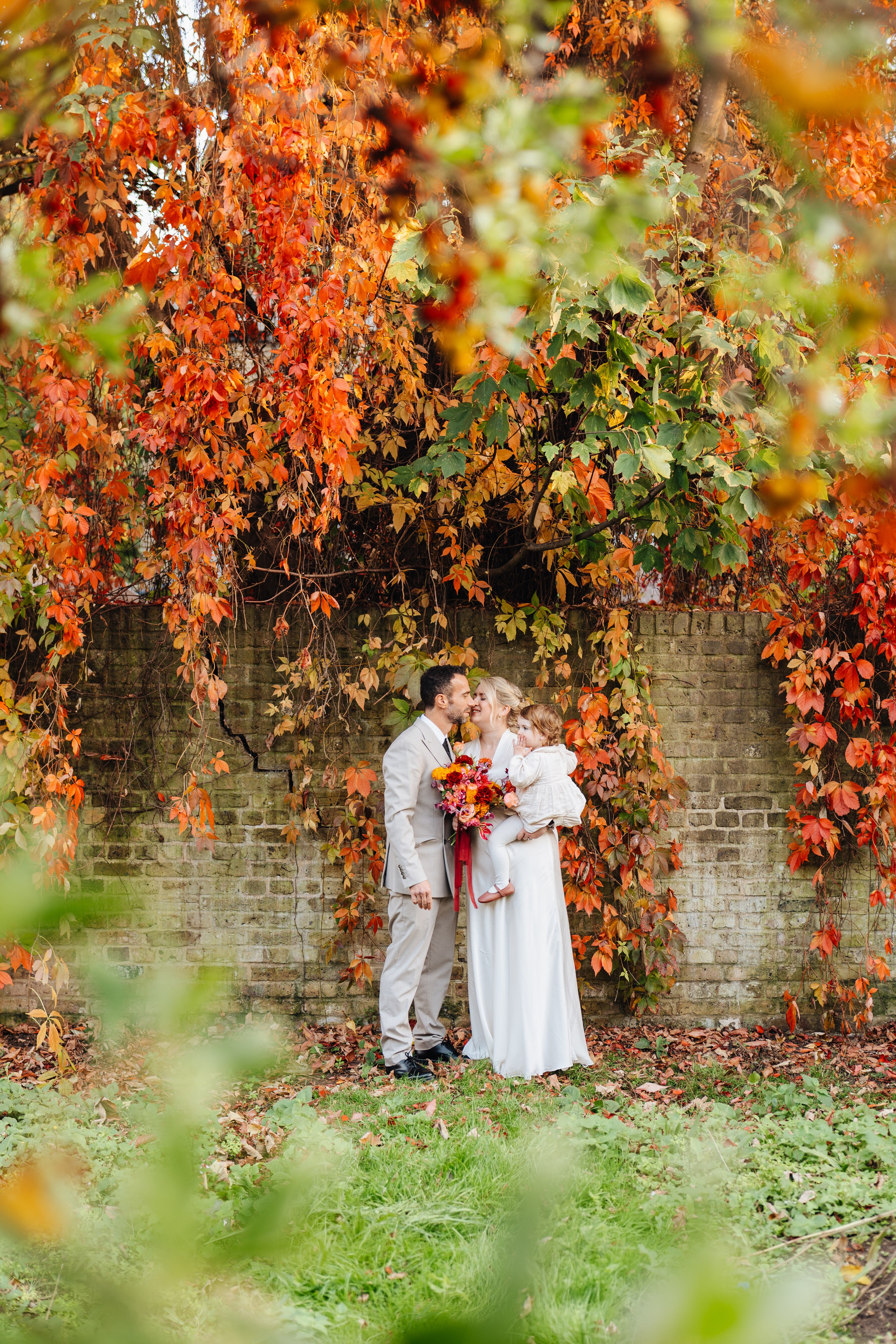 Irene and Juan. Wedding and family photographer in London