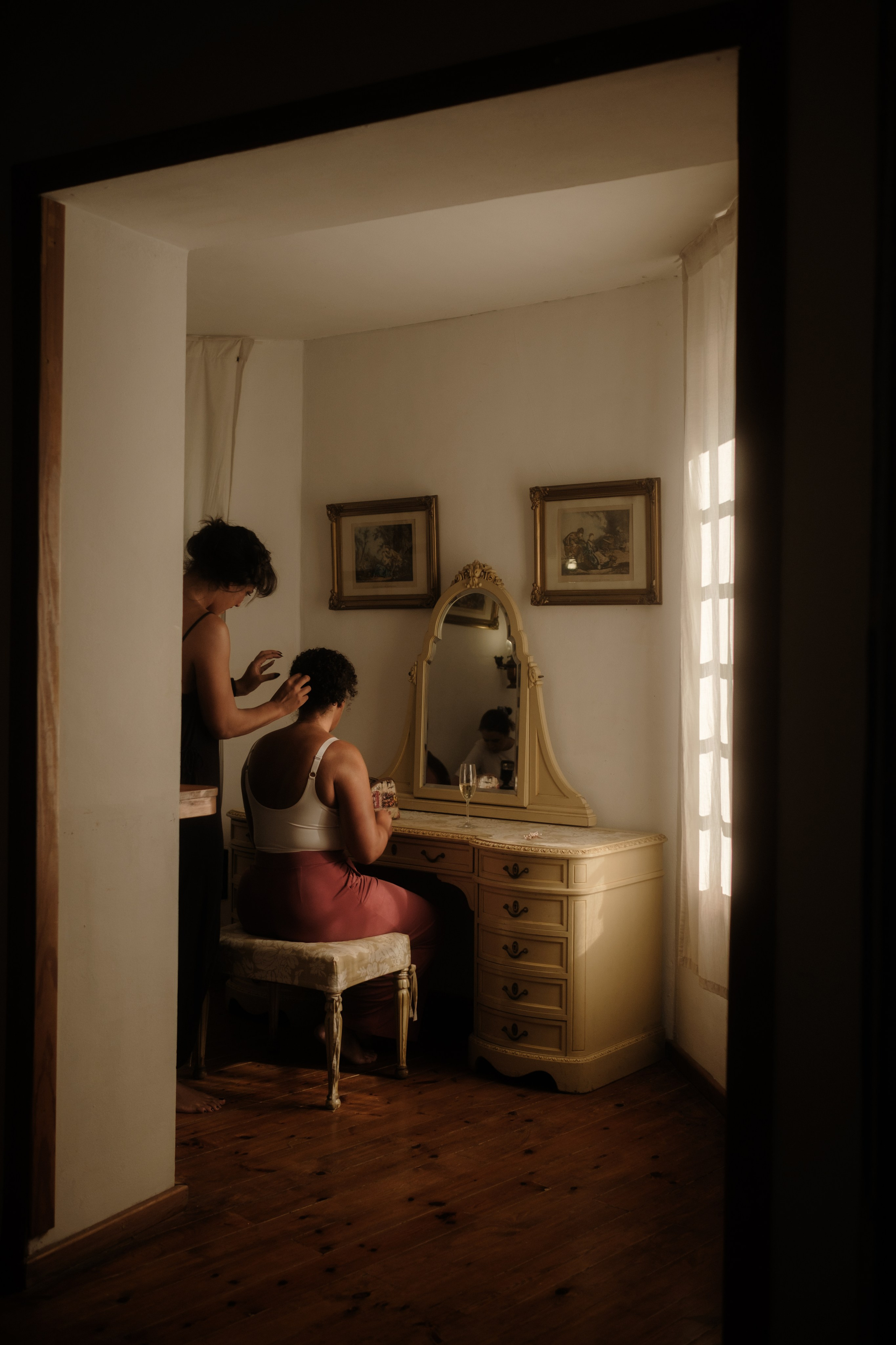 Morgan & Anthony. La Baronia. Paola wedding photographer / videographer in Barcelona