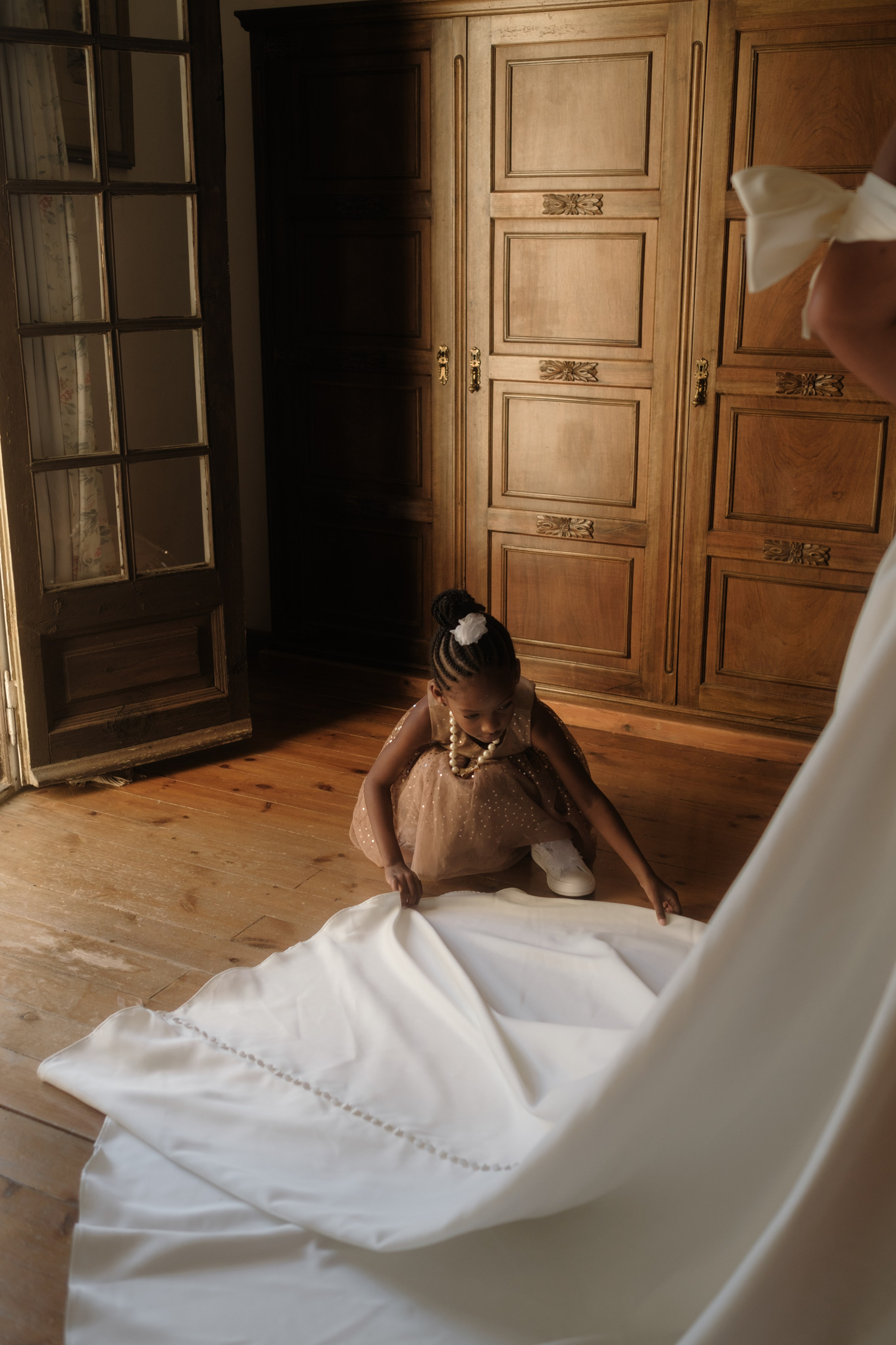 Morgan & Anthony. La Baronia. Paola wedding photographer / videographer in Barcelona