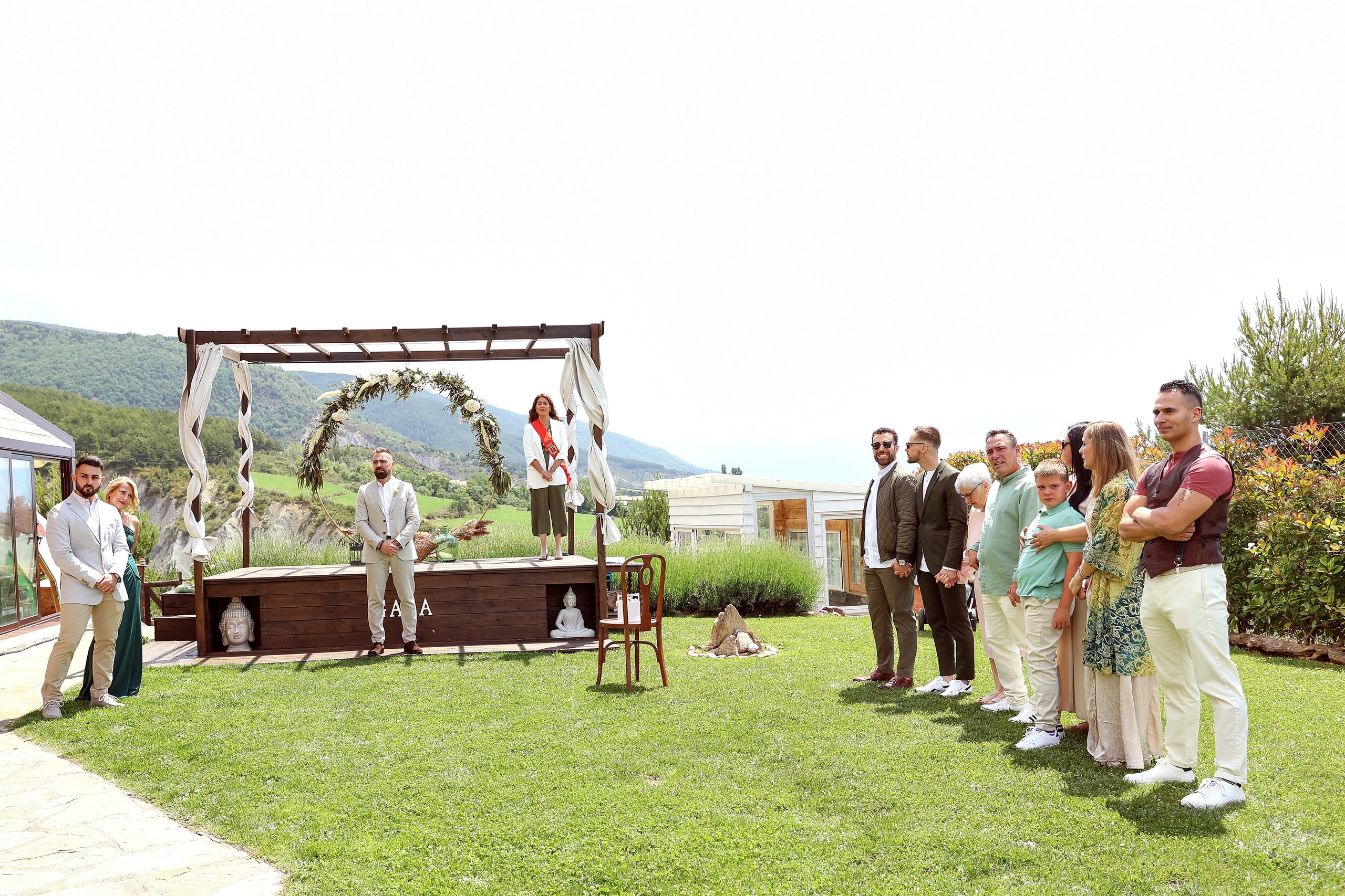 ,,,,. Fotografía de Eventos, Embarazo y Familiar en Pirineos