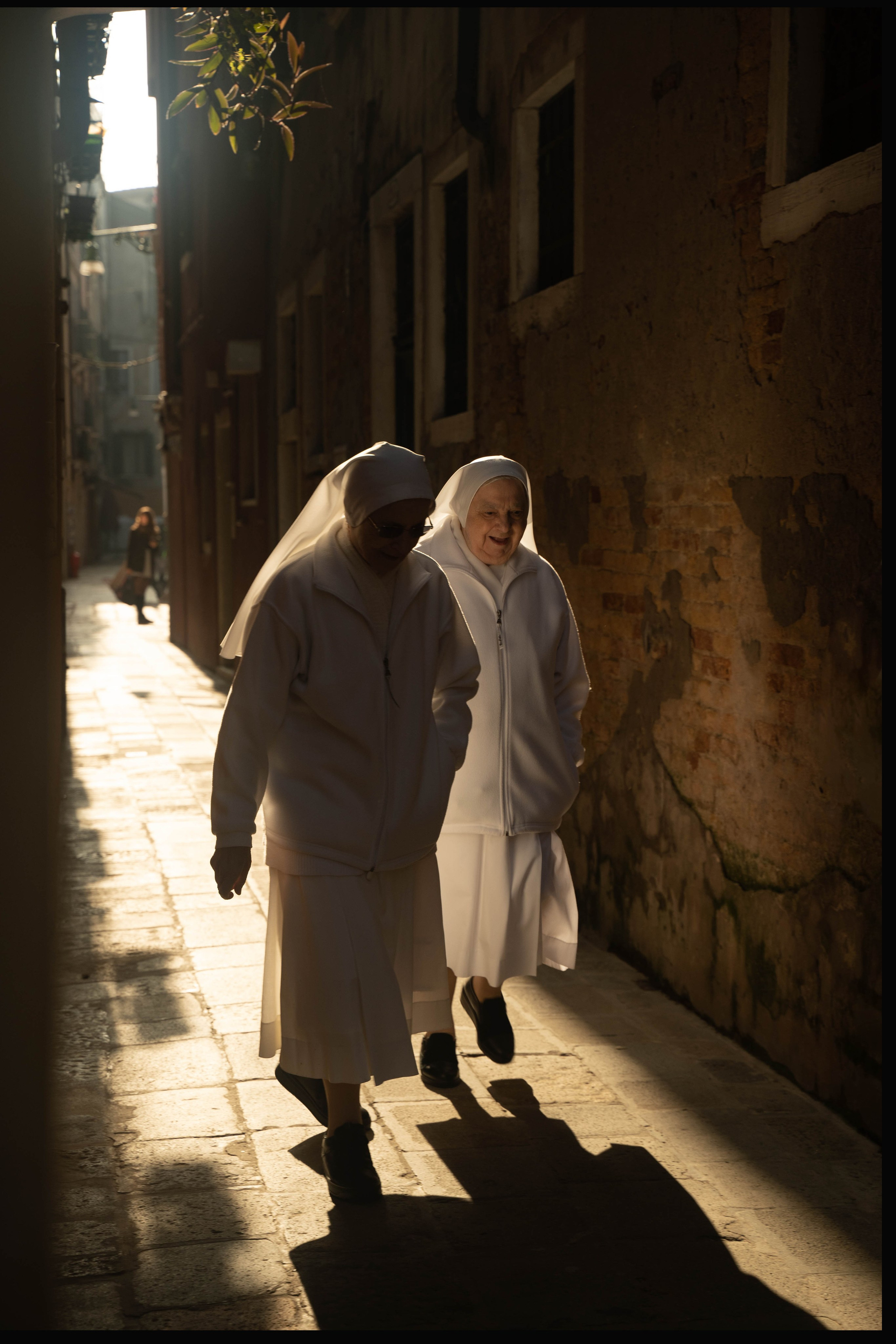 Benetki 2024. Fotografinja in videografinja Mariia Bortiakova iz Slovenije: fotografiranje dogodkov, portretov in snemanje videov po vsej Sloveniji