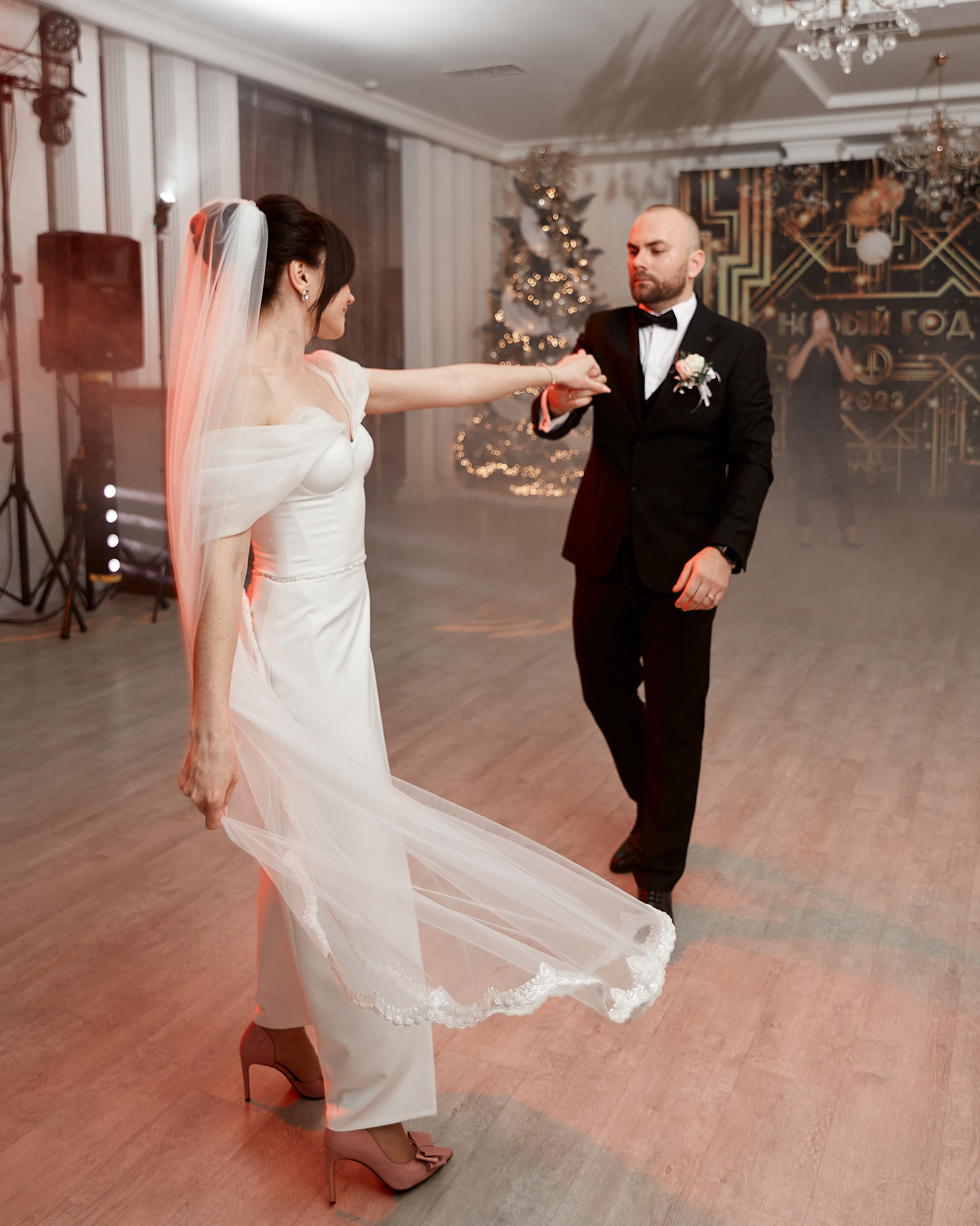 Богдан и Светлана. Дмитрий и Каролина Тофан