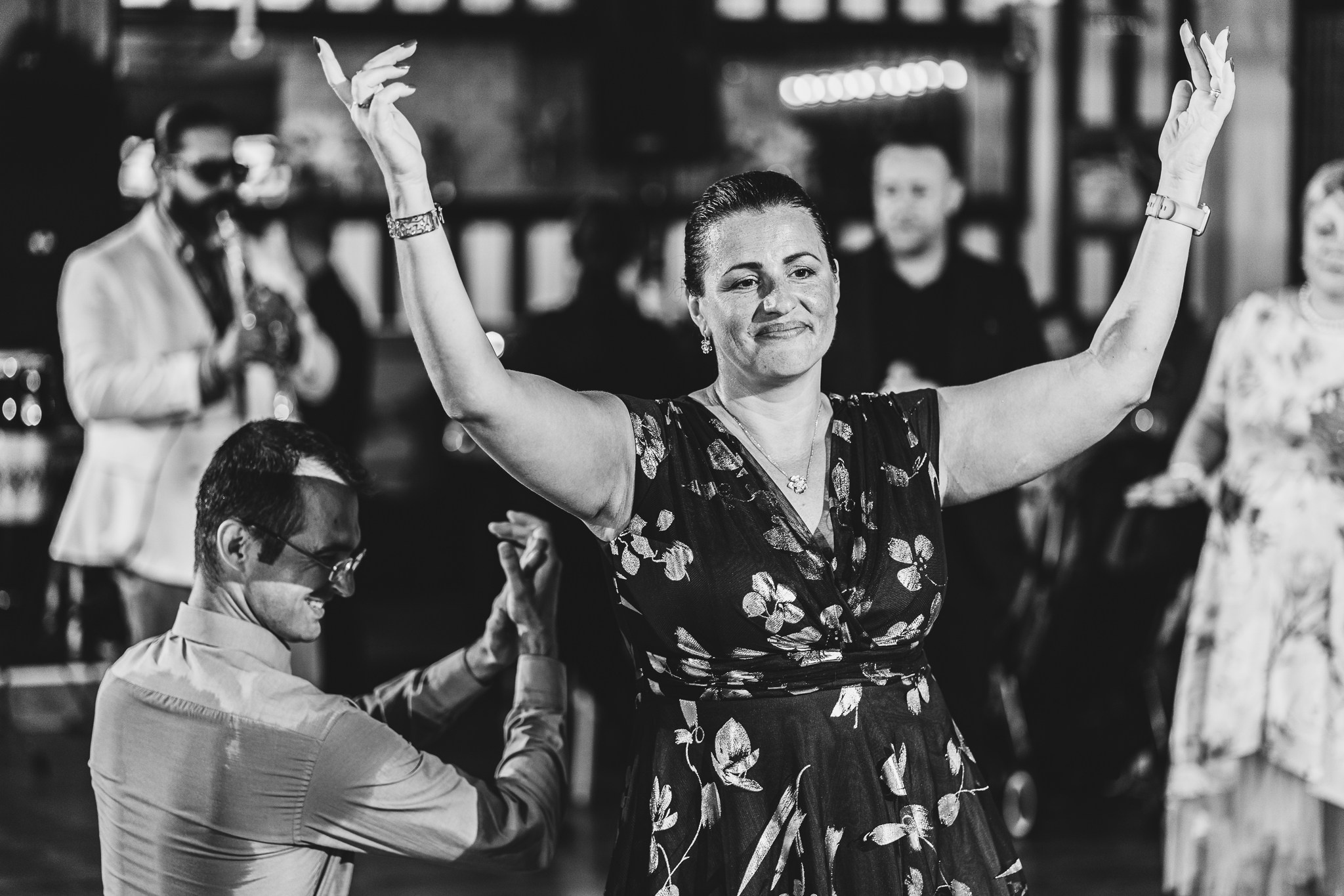 Fotograf de Botez în București- Mihai Popa Fotograf. Fotograf Nuntă & Botez București - Mihai Popa | Dincolo de oameni, imortalizez emoții!