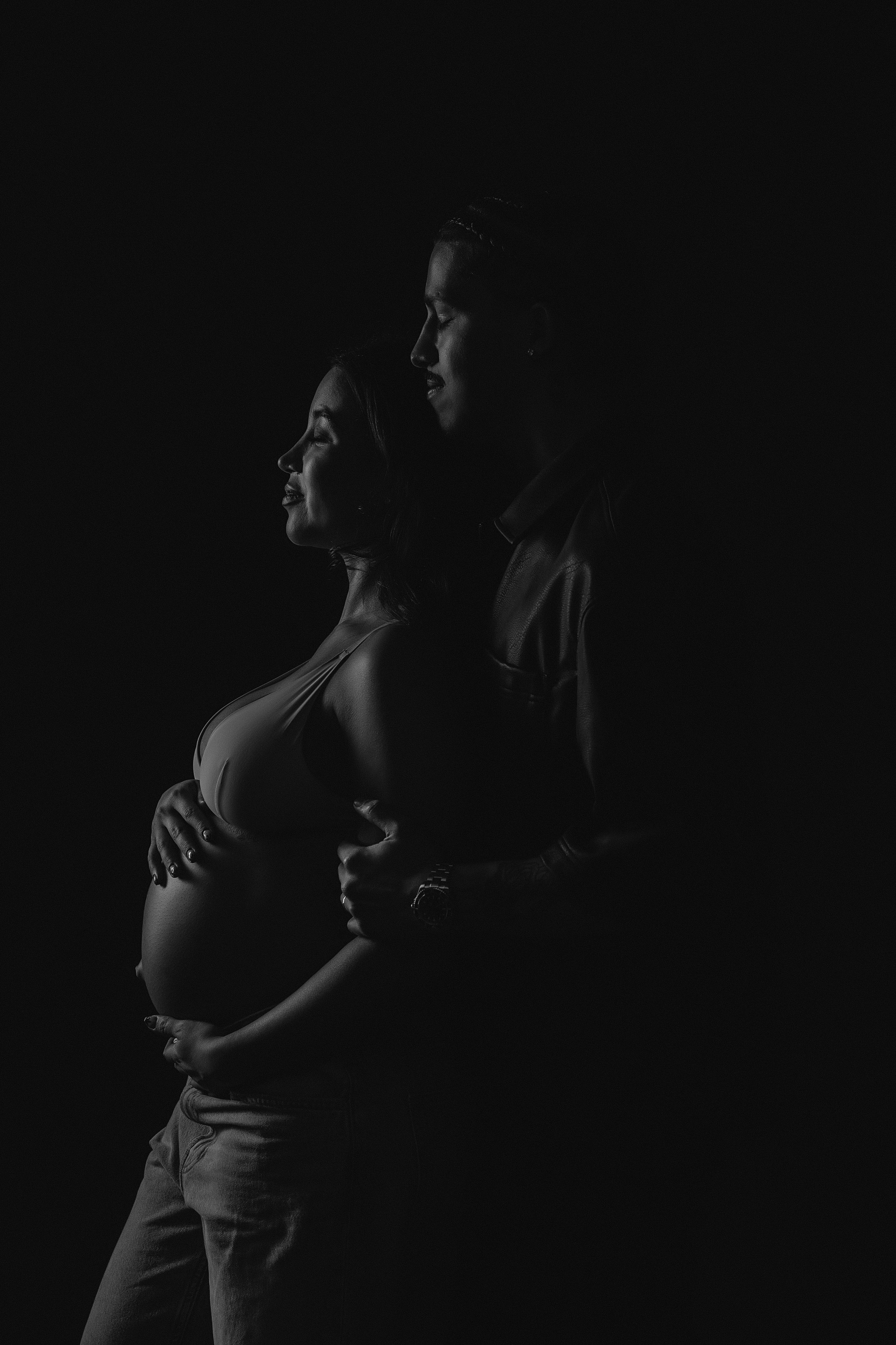 STUDIO: Barbara. Maternity/Love story/Wedding photographer