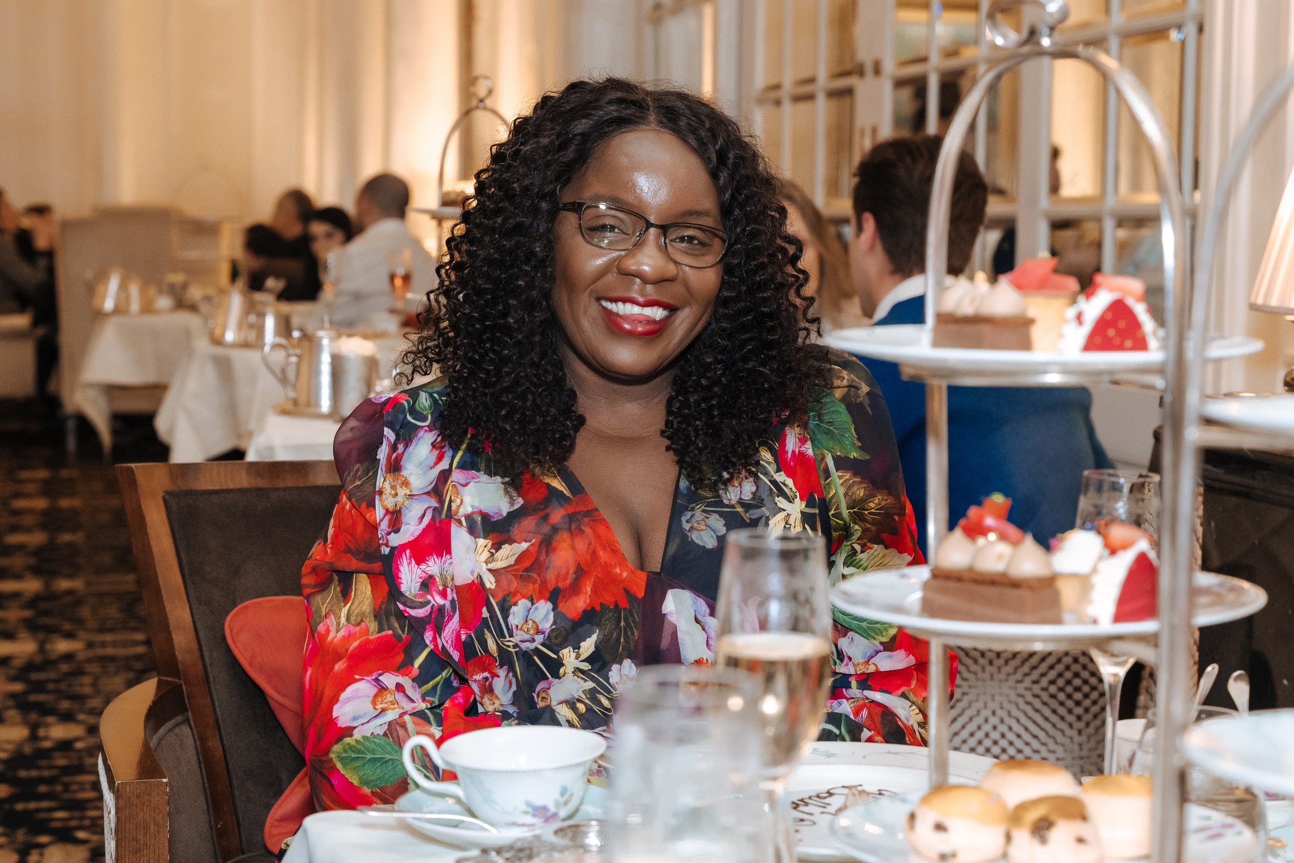 Best Birthday photographer, birthday party at the Savoy, photographer in the Savoy, afternoon tea in the Savoy, photographer in London, London photogrpah, best photographer in London, Birthday photographer