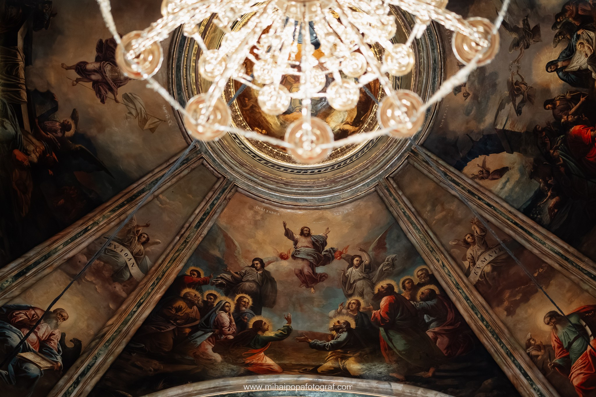 Fotograf de Botez în Bucuresti- Mihai Popa Fotograf. Fotograf Nuntă & Botez București - Mihai Popa | Dincolo de oameni, imortalizez emoții!