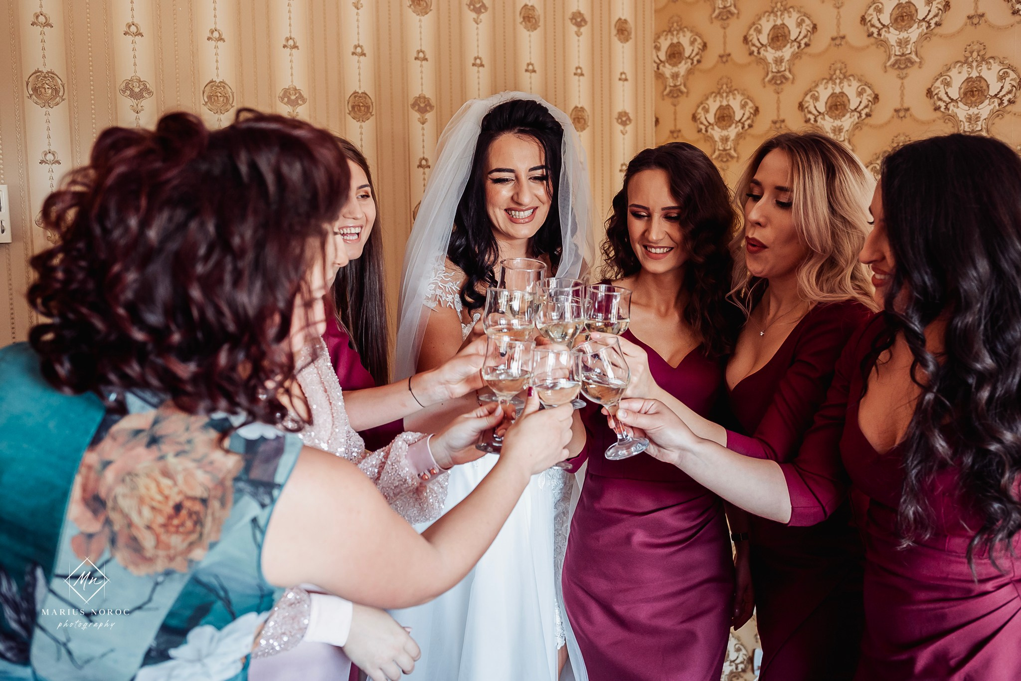 Elena & Petrisor | Hotel Restaurant La Castel Iasi