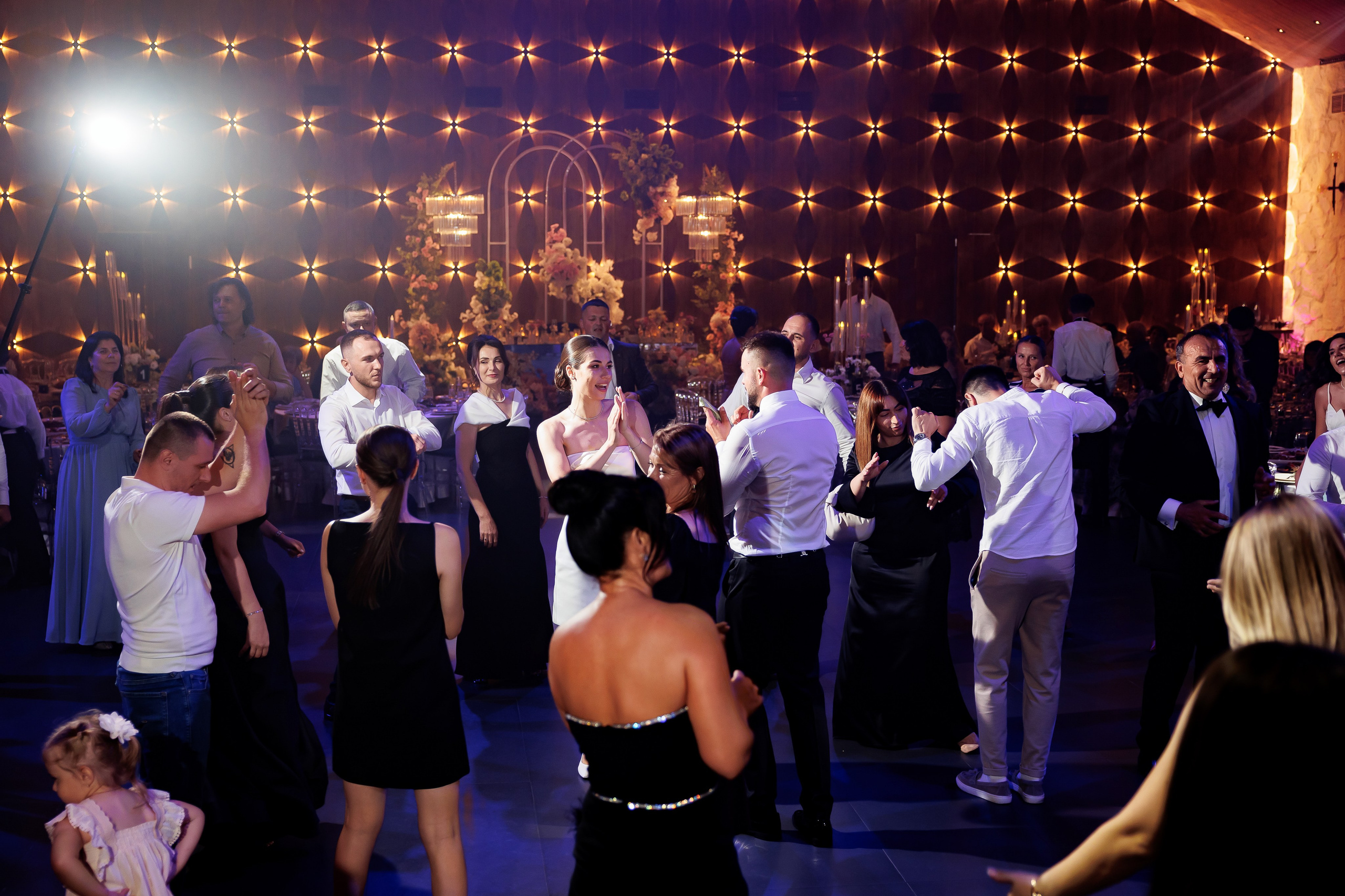 Gabriel & Evelina — Lago — Wedding Day. Servicii Foto și Video 067188353