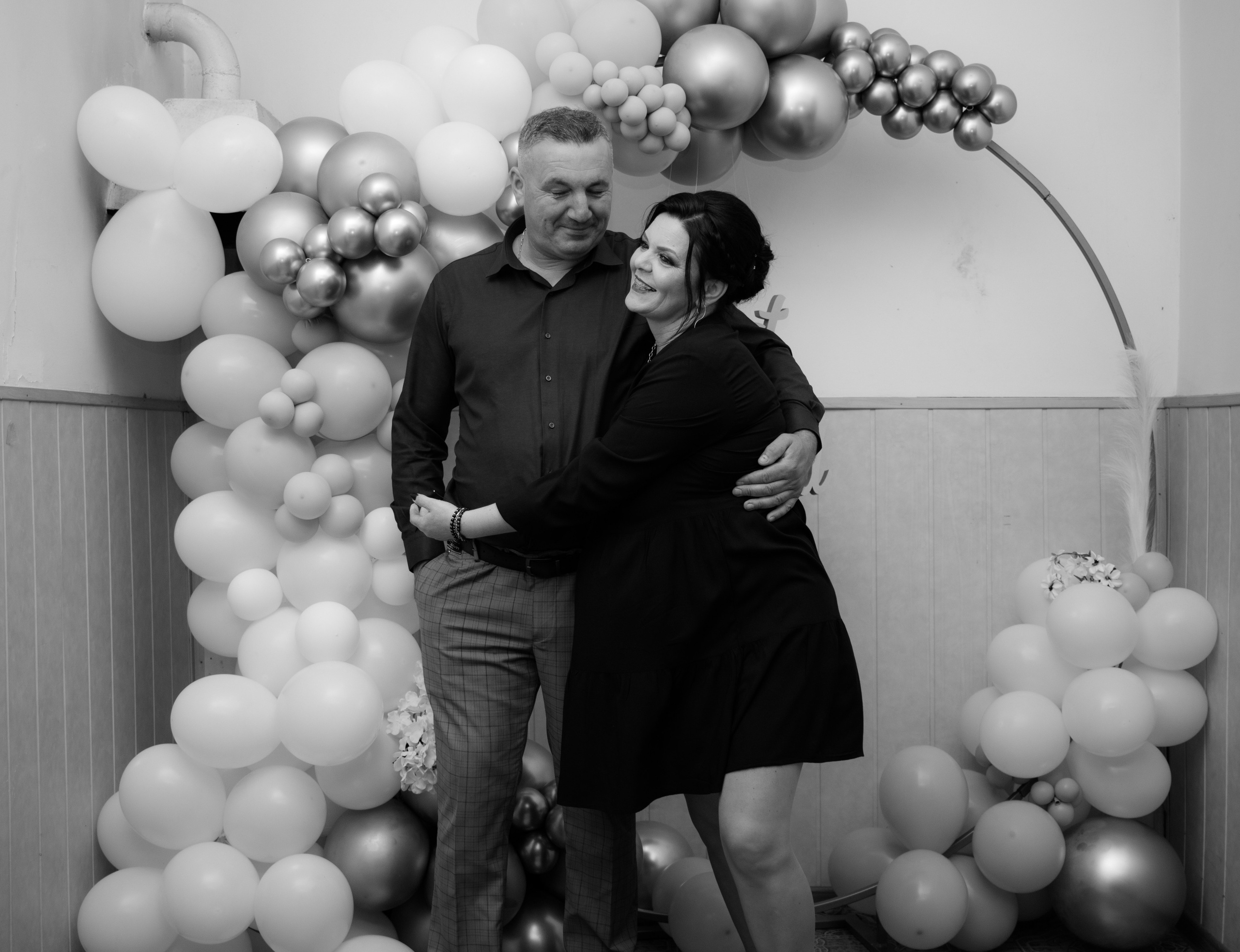 Ramona & Sebi. Fotograf si videograf — evenimente si studio