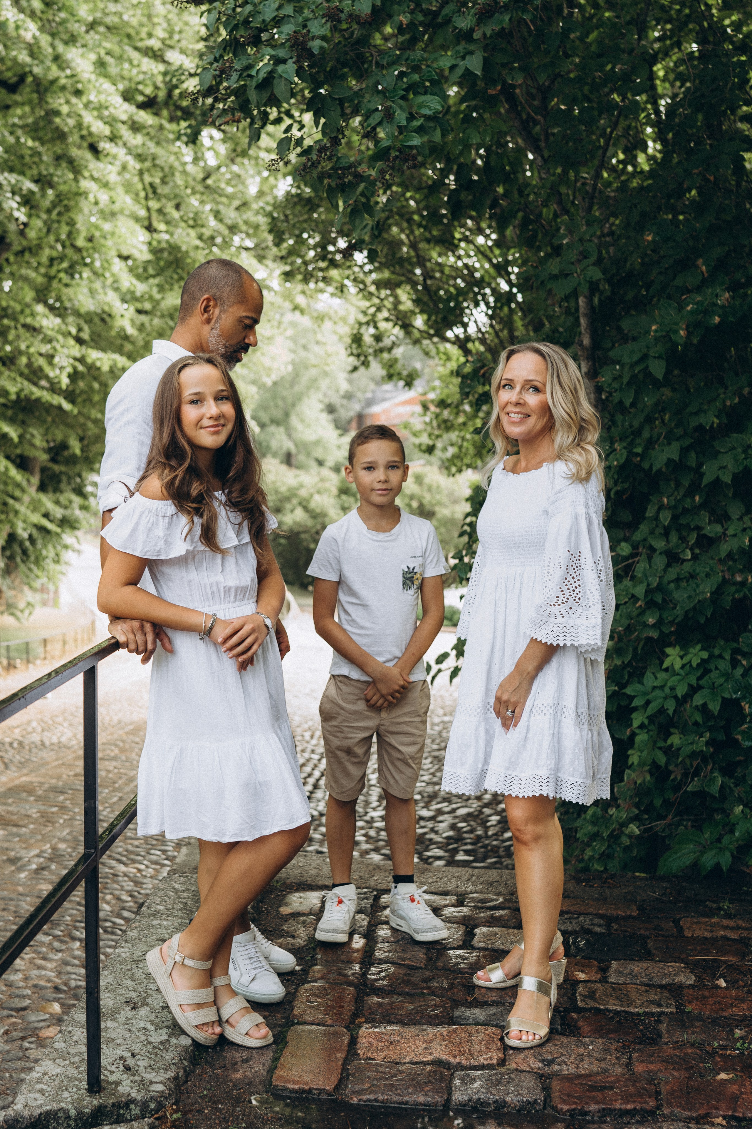 Suomenlinna. Wedding and portrait photographer in Helsinki Vickan O