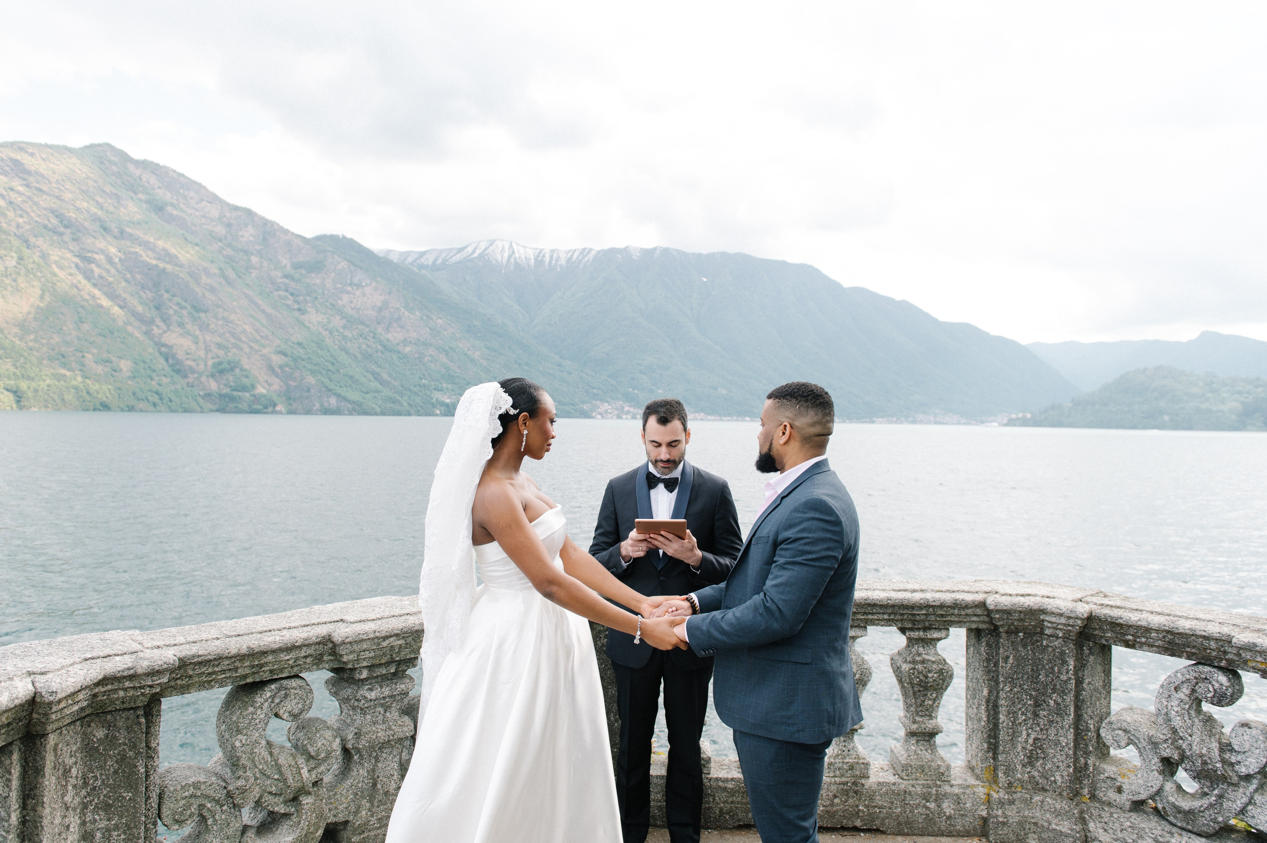 Lake Como. Lake Como Photographer — Proposal | Wedding | Elopement
