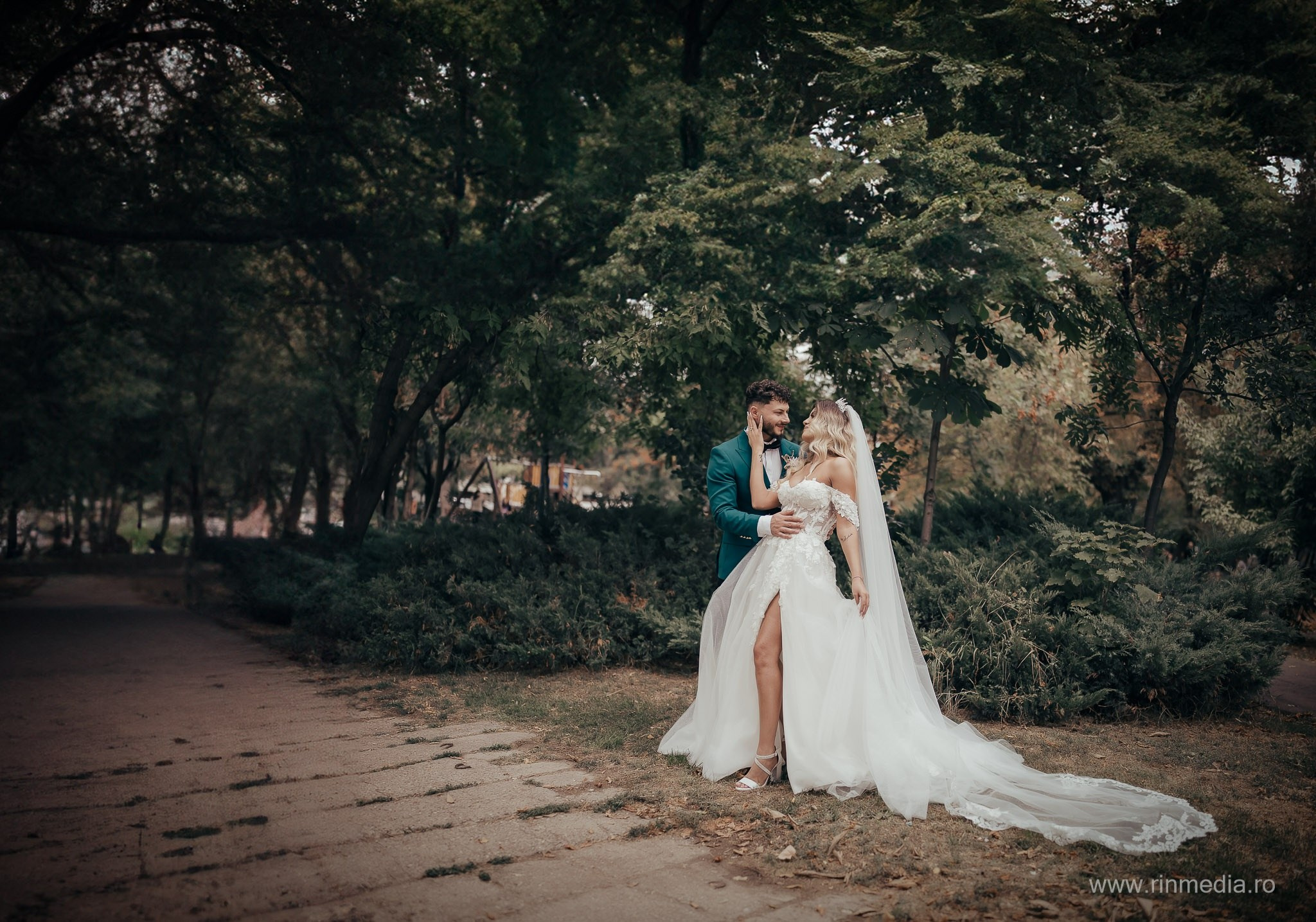 Marius & Claudia. Fotograf de Nunta Focsani