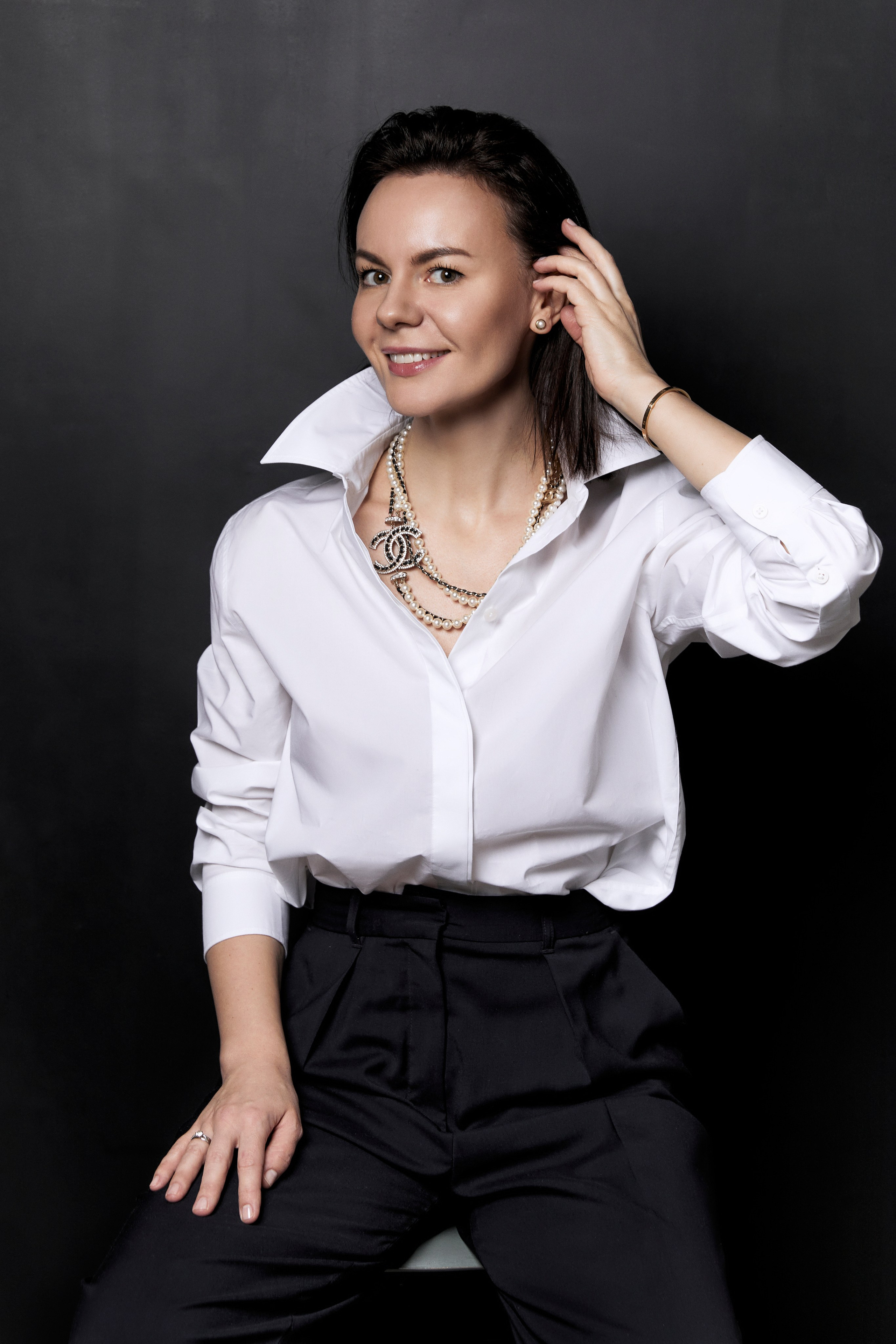 business woman, Germany woman, Fotograf in Deutschland, Weiss und schwarz foto , fotograf in Schweinfurt , Fotograf in Frankfurt, Fotograf in Würzburg, Modefotograf, Hochzeitsfotograf, Schweinfurt foto , Bayern Foto, Erlangen fotograf, Nuremberg fotograf , fotograf in der nähe , fotograf in München , fotograf in Regensburg, fotograf in meiner nähe, Schweinfurt foto, Schweinfurt Fotogeschäft, Schweinfurt fotoshooting, Schweinfurt business foto  , Frankfurt business fotograf