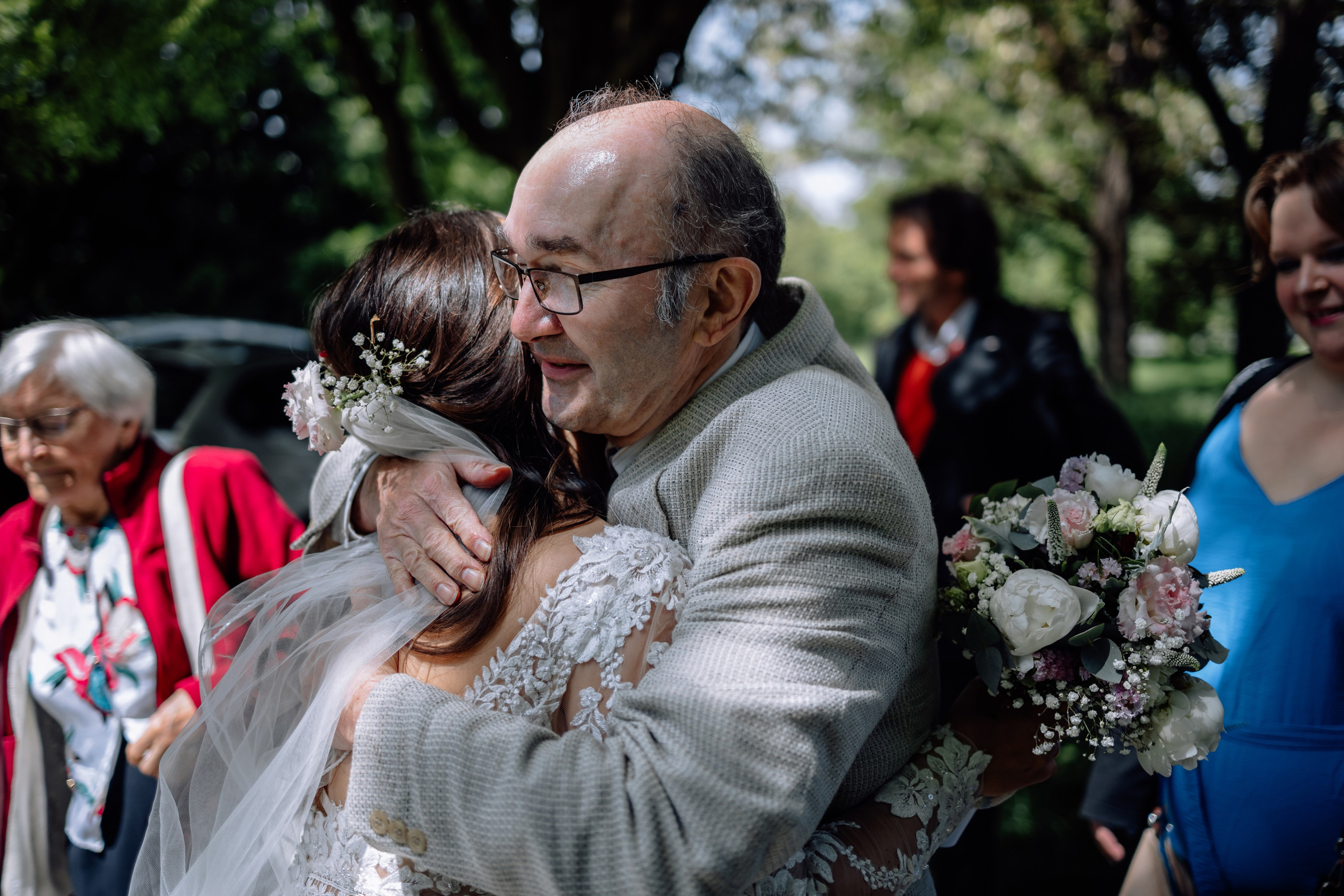 Trauung und Taufe: Heilig-Kreuz-Kirche. Hochzeitsfotograf München Taufe Familienfotograf Tanja Mauke