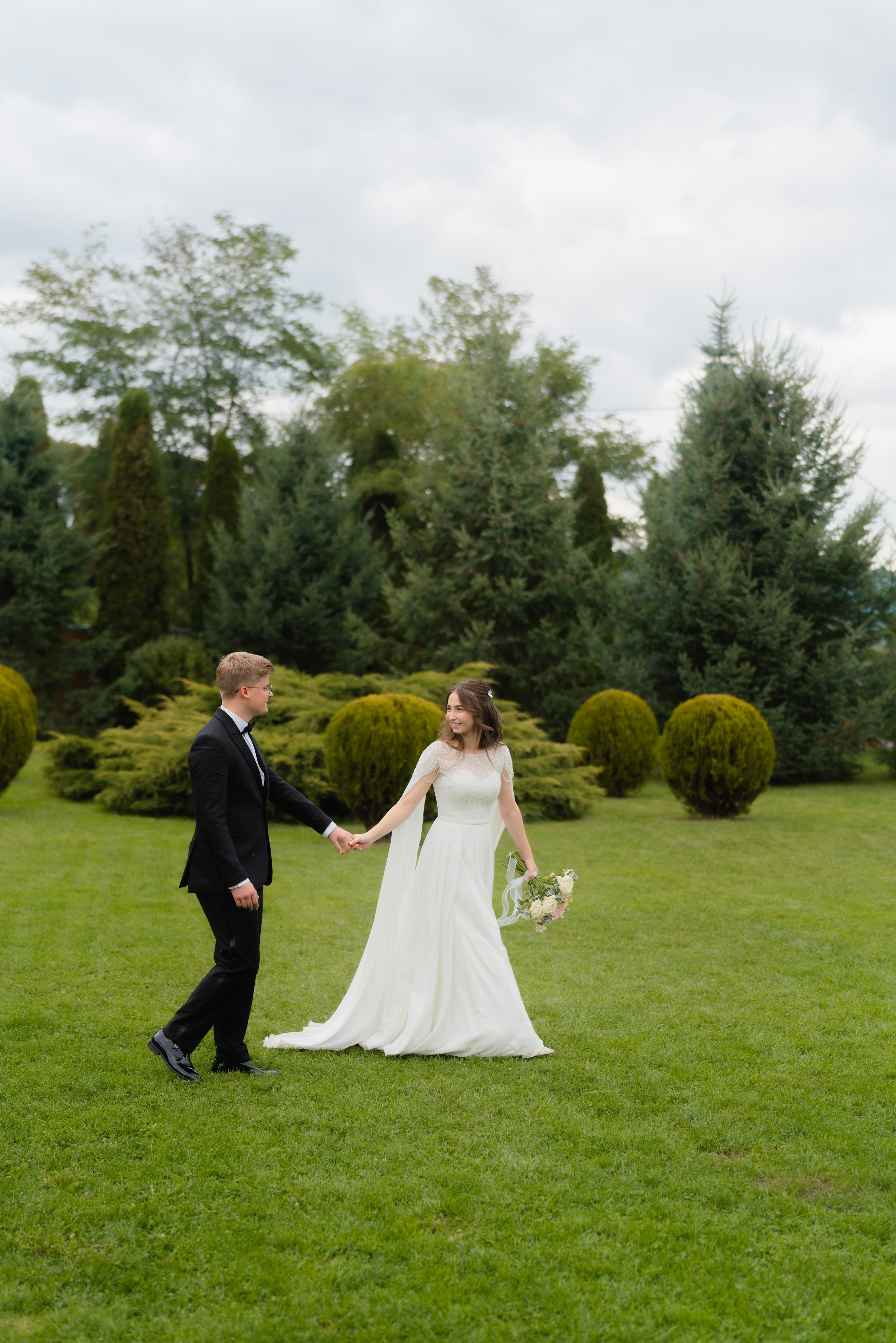 Miruna | Ruben Preview. Main