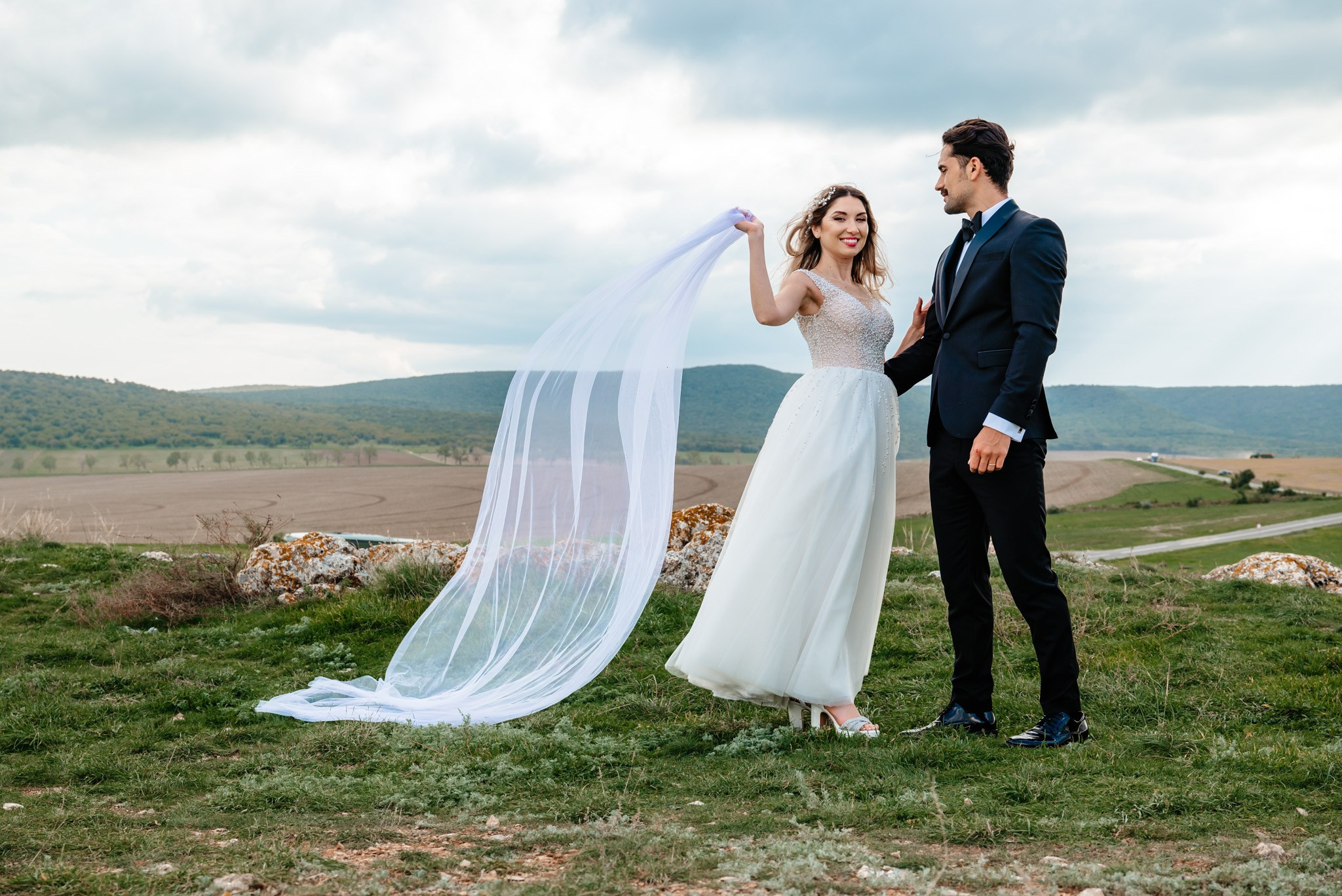 Alexandra & Robert. Www.besttalesstudio.com