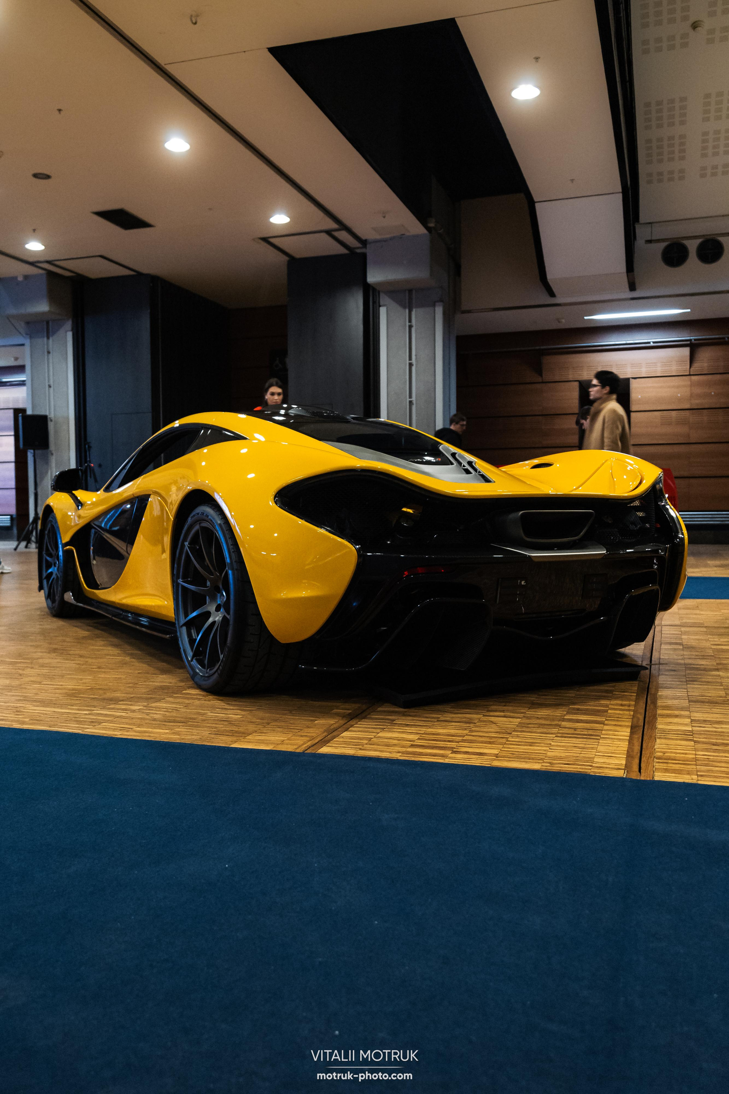 RM Sotheby’s car auction. Photographer in Paris — Vitalii Motruk