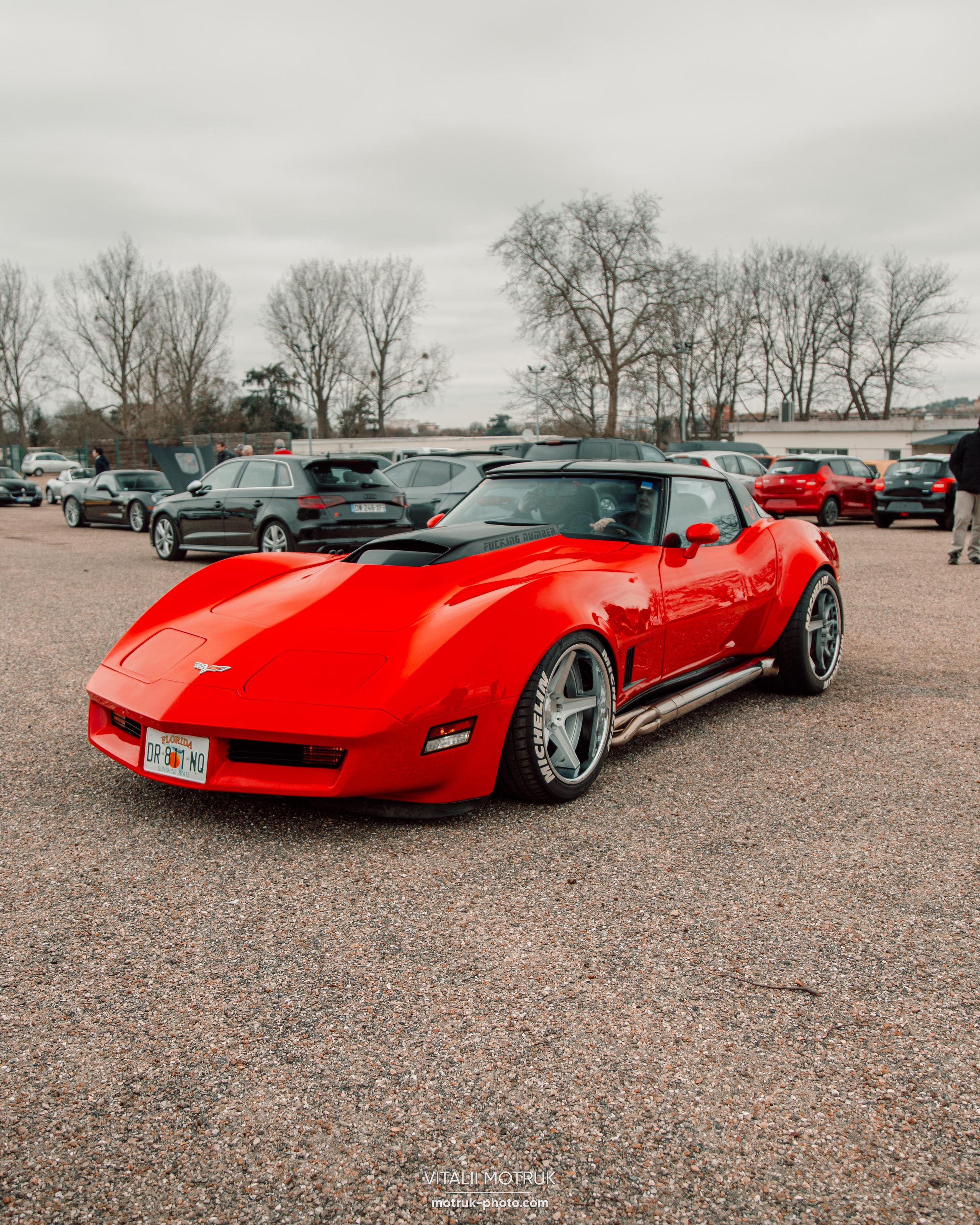 Cars and Coffee 12.02. Photographer in Paris — Vitalii Motruk