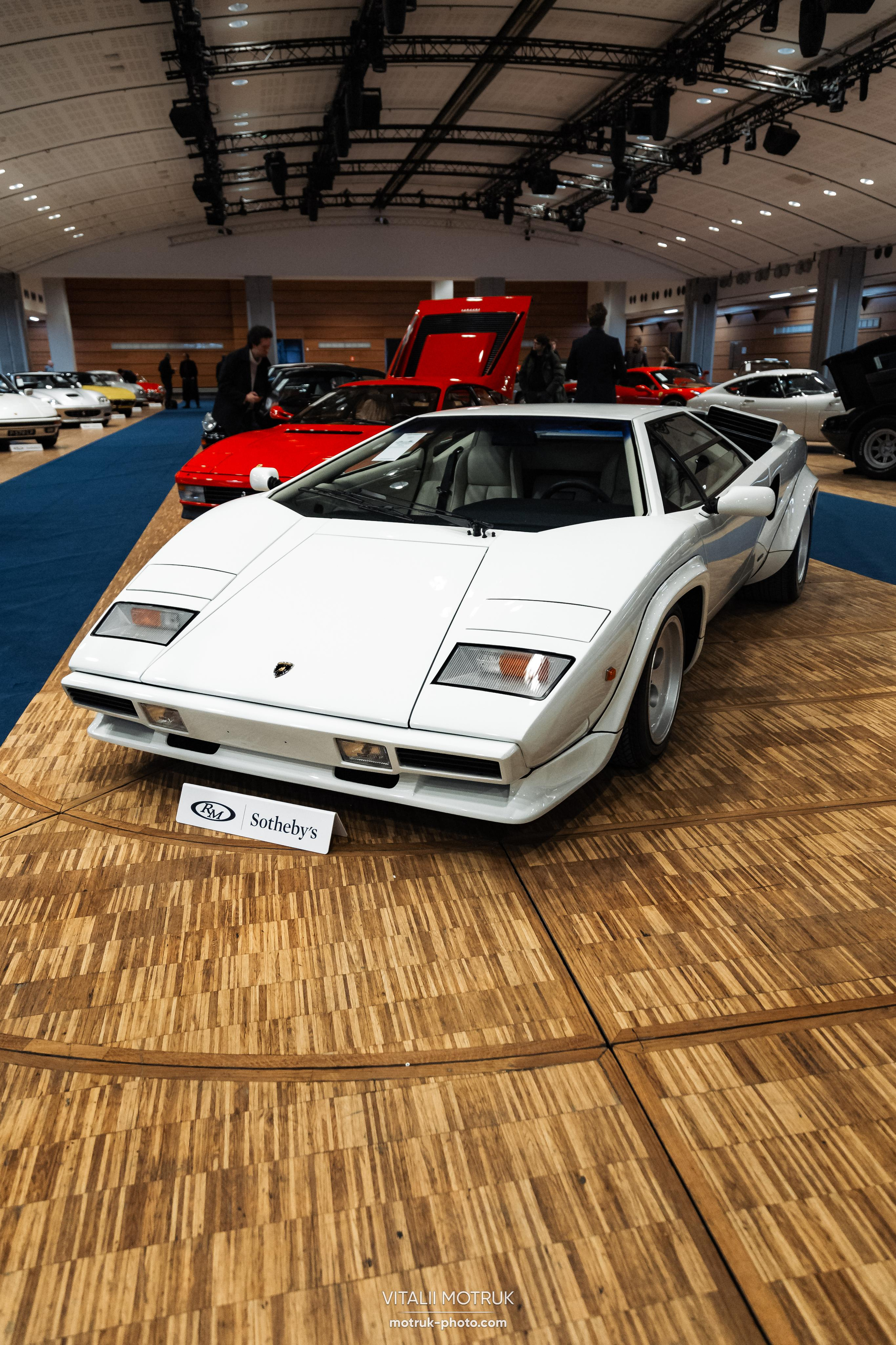 RM Sotheby’s car auction. Photographer in Paris — Vitalii Motruk