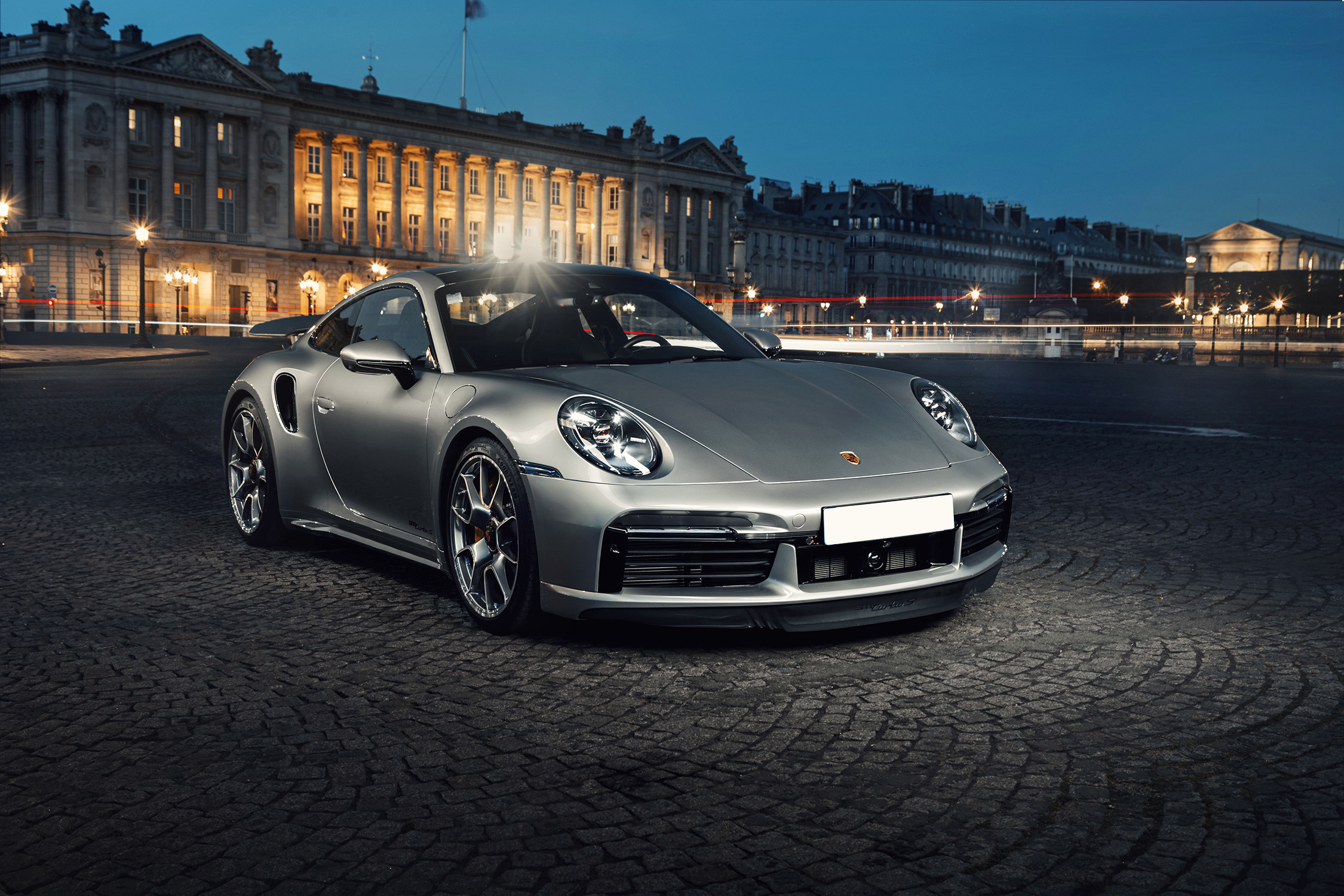 Porsche 911 Turbo S. Photographer in Paris — Vitalii Motruk