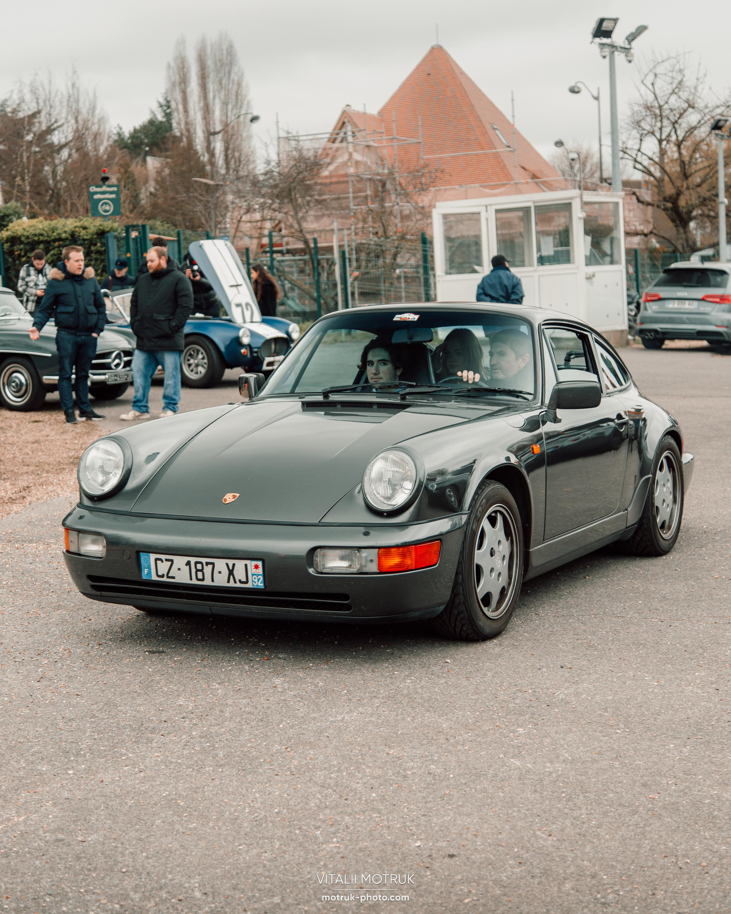 Cars and Coffee 12.02. Photographer in Paris — Vitalii Motruk