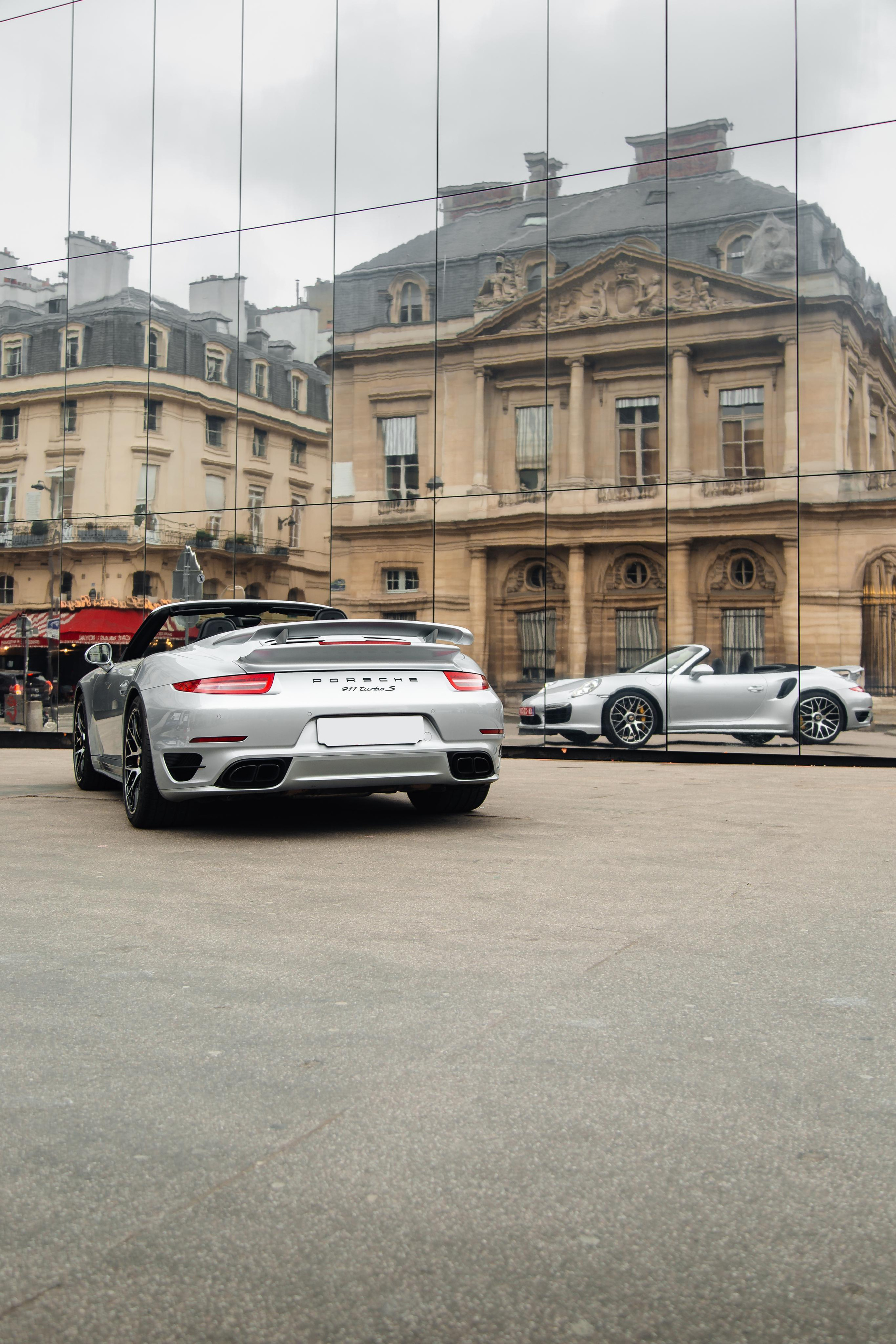 Porsche 911 Turbo S (Type 991). Photographe de voitures à Paris — Vitalii Motruk