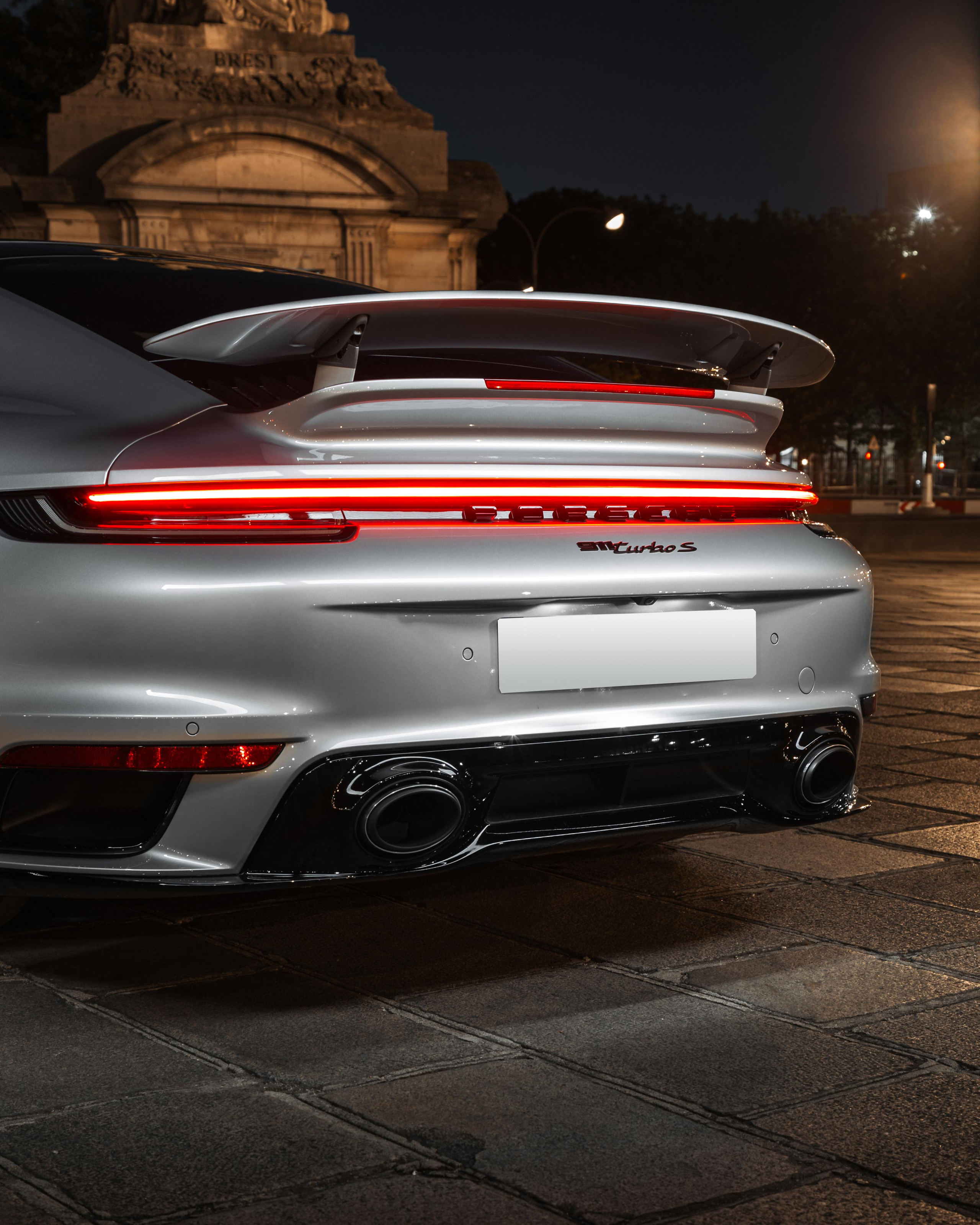 Porsche 911 Turbo S. Photographer in Paris — Vitalii Motruk