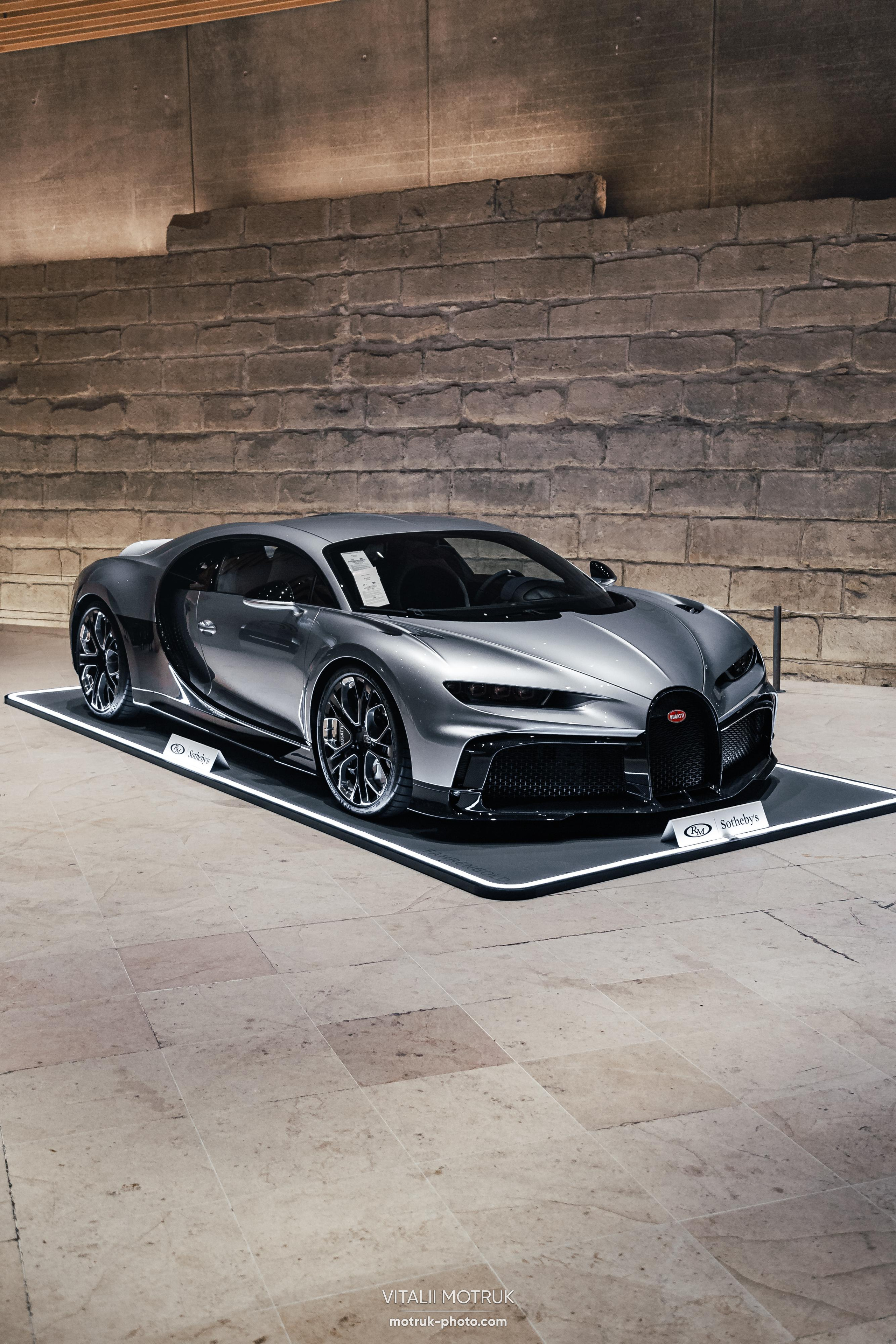 RM Sotheby’s car auction. Photographer in Paris — Vitalii Motruk