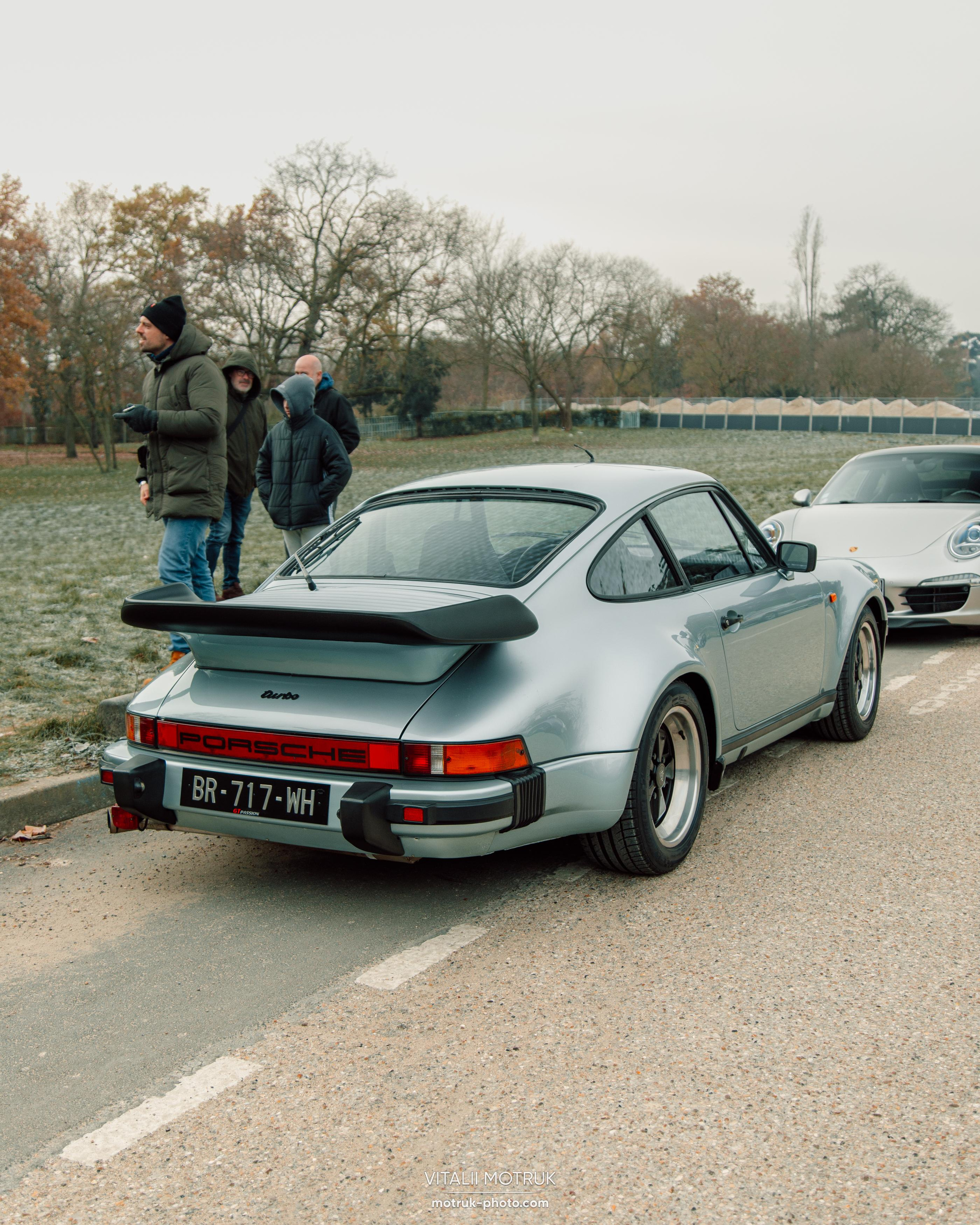 Rassemblement a l’Auteuil. Photographer in Paris — Vitalii Motruk