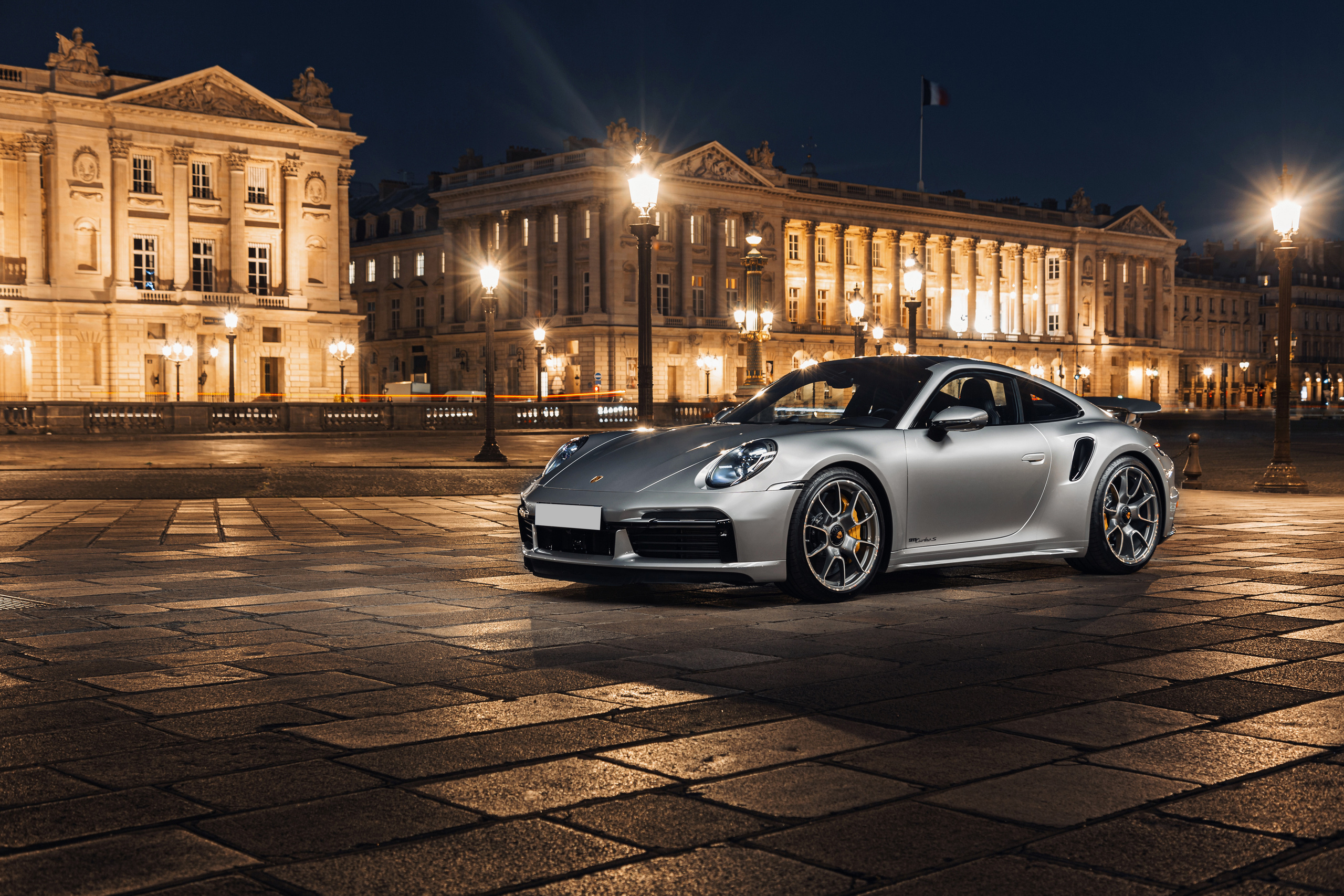 Porsche 911 Turbo S. Photographer in Paris — Vitalii Motruk