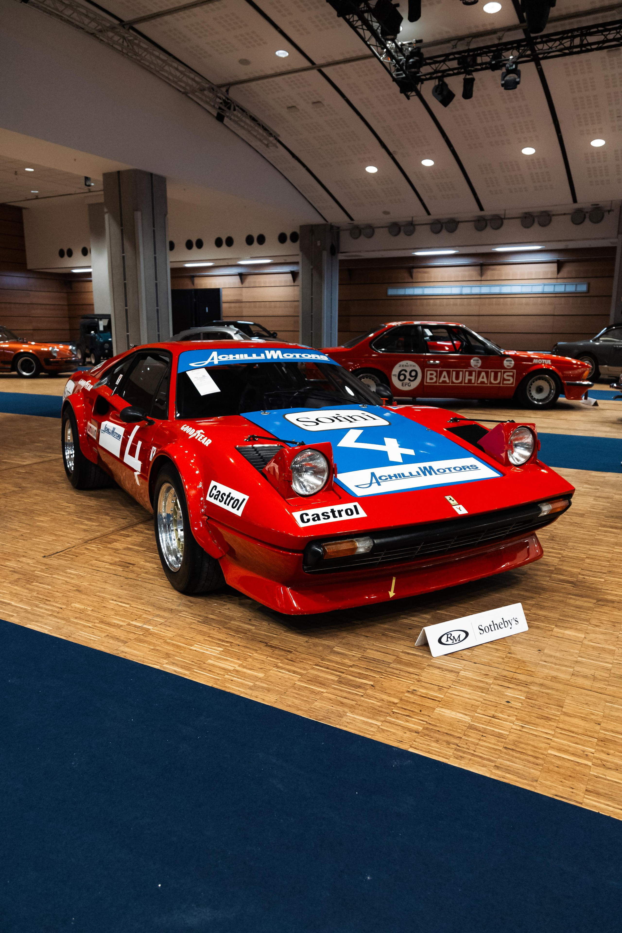 RM Sotheby’s car auction. Photographer in Paris — Vitalii Motruk