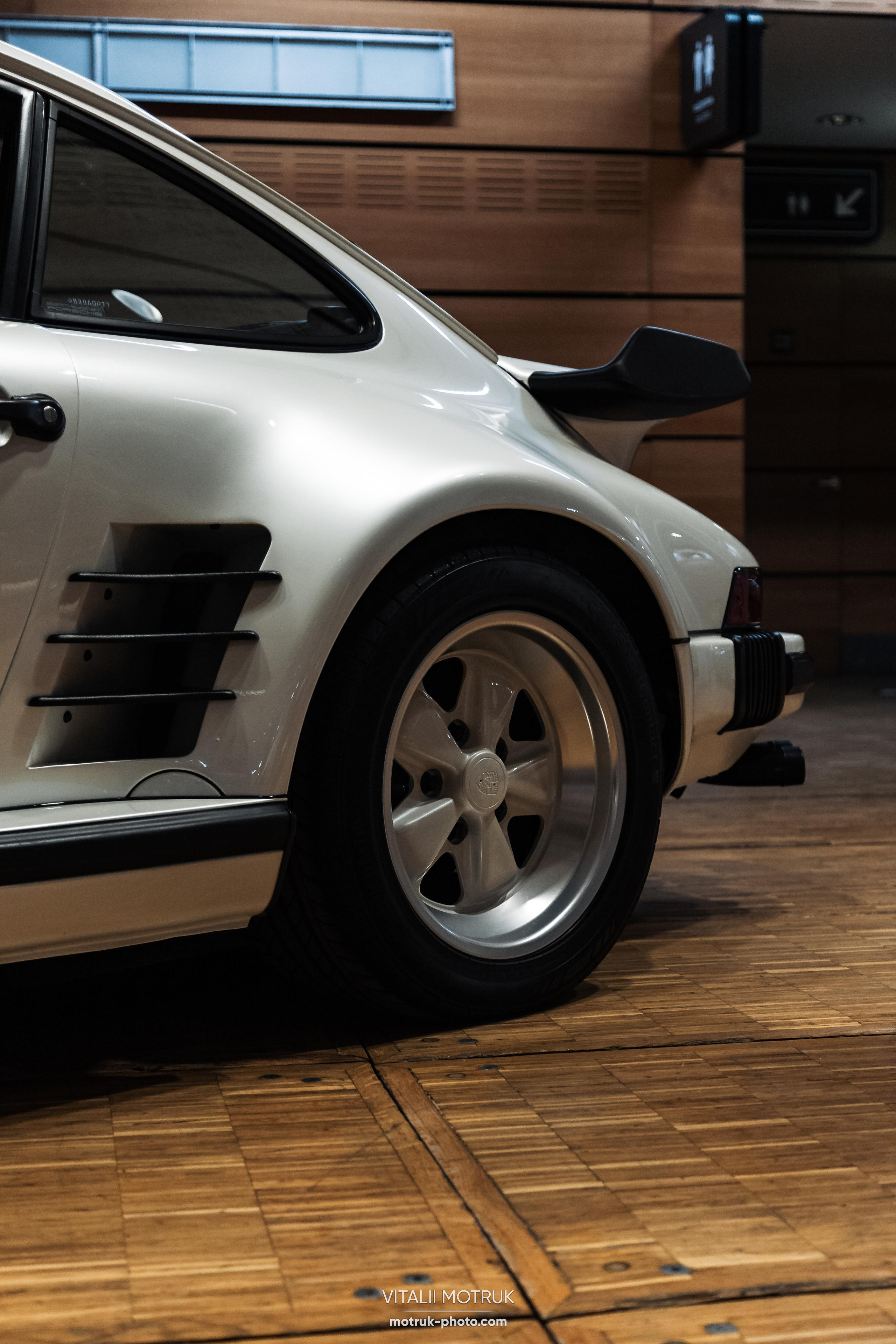 RM Sotheby’s car auction. Photographer in Paris — Vitalii Motruk