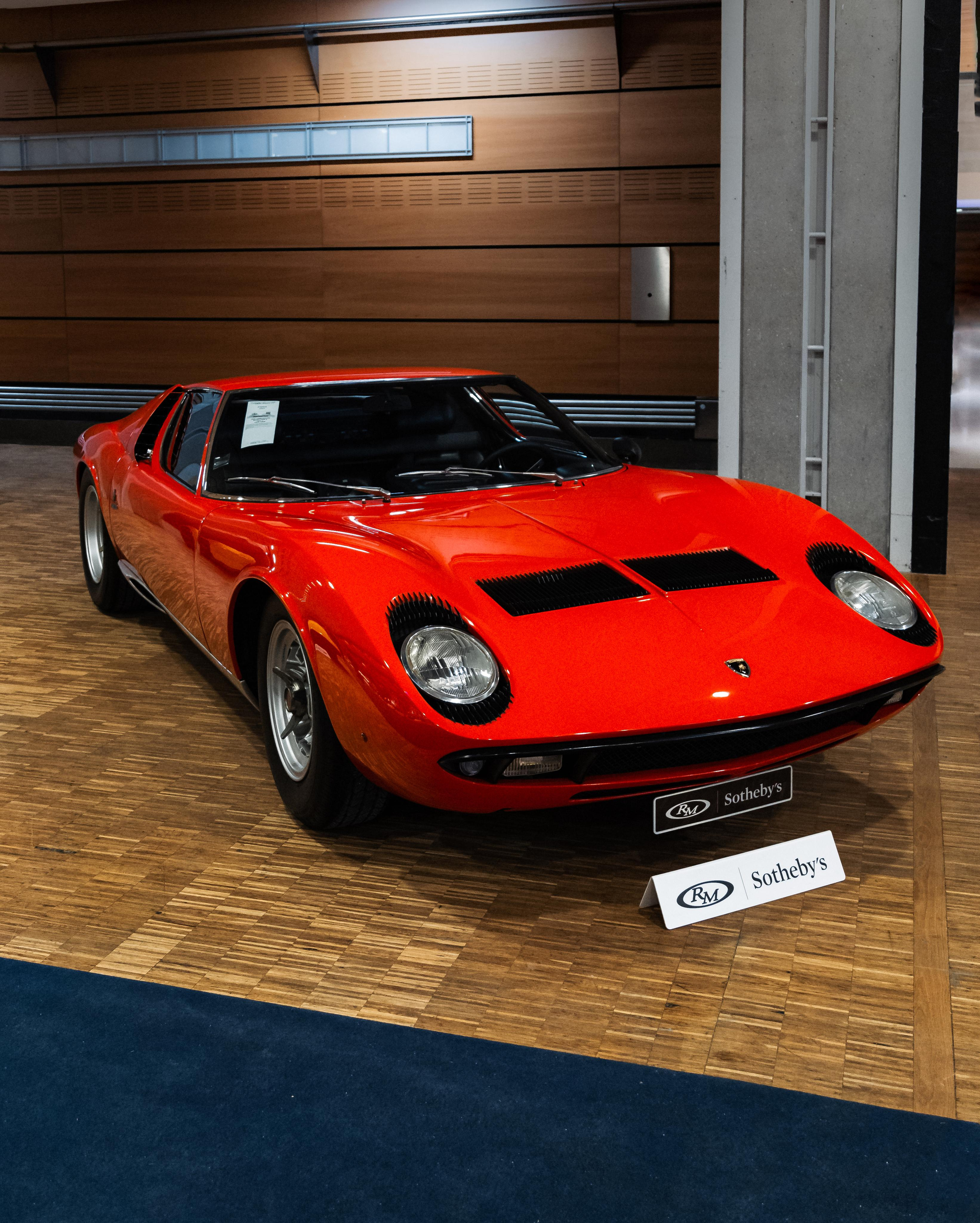 RM Sotheby’s car auction. Photographer in Paris — Vitalii Motruk