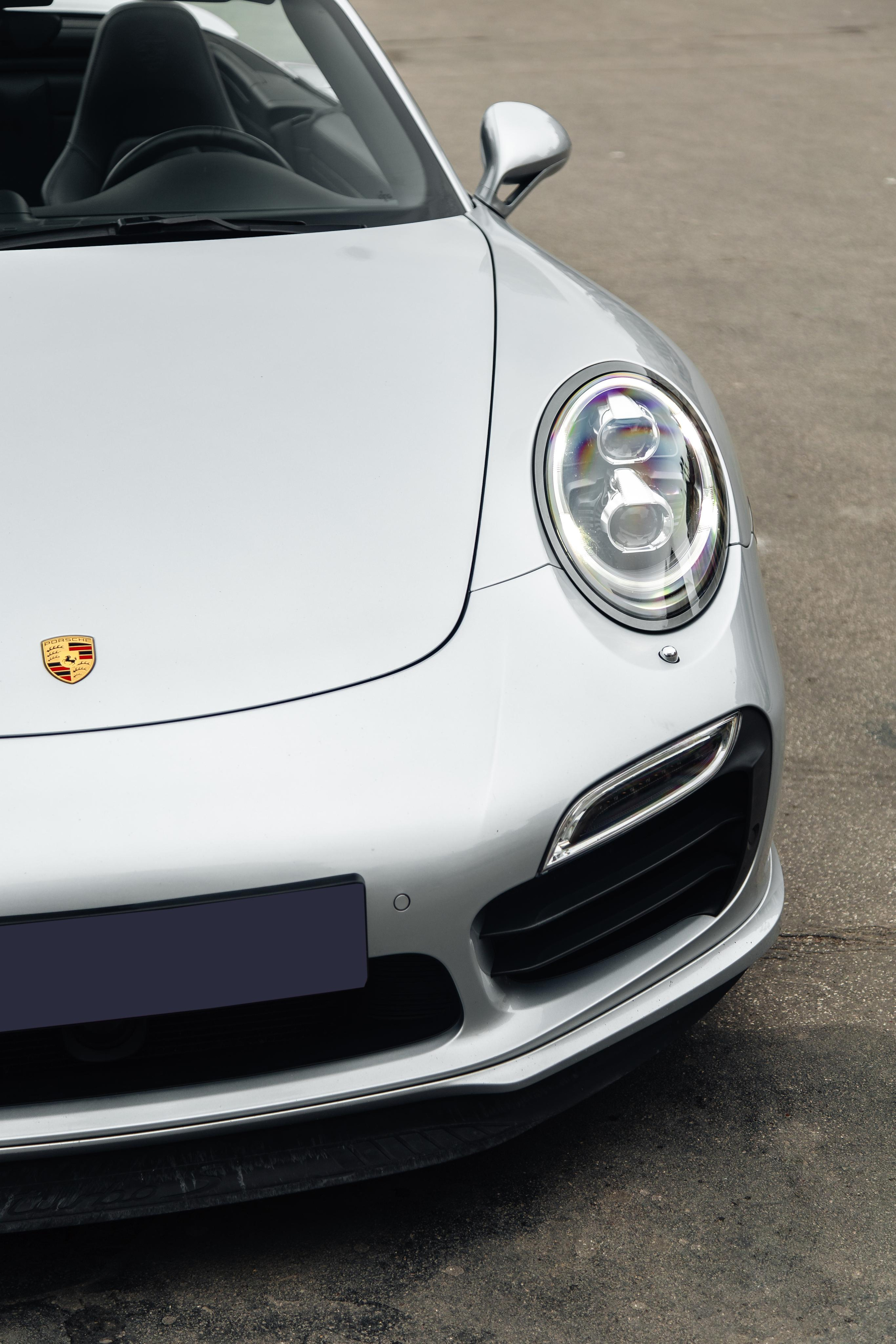 Porsche 911 Turbo S (Type 991). Photographe de voitures à Paris — Vitalii Motruk