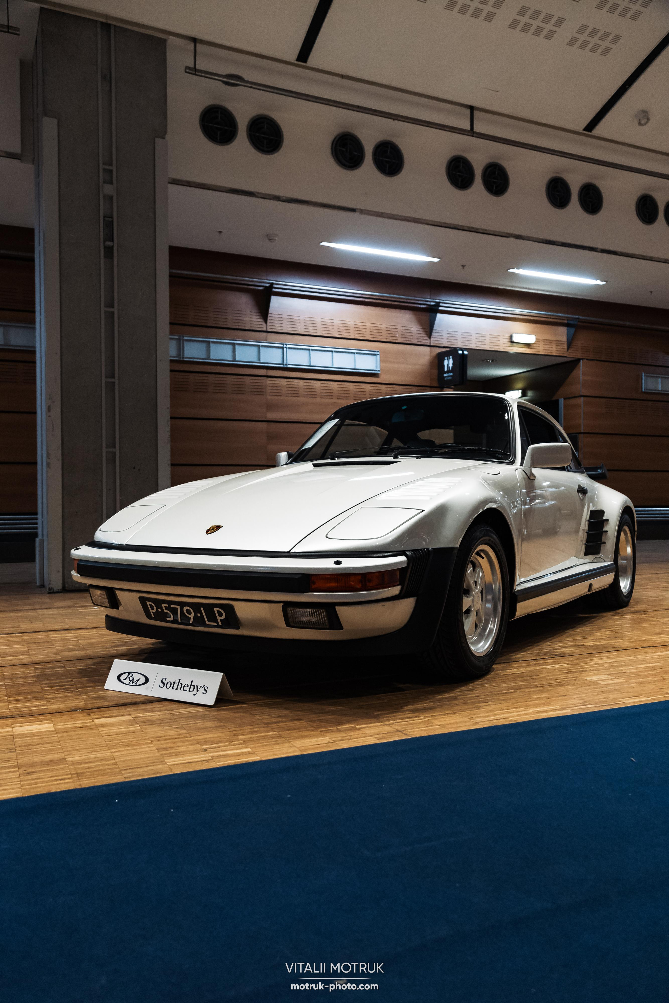 RM Sotheby’s car auction. Photographer in Paris — Vitalii Motruk
