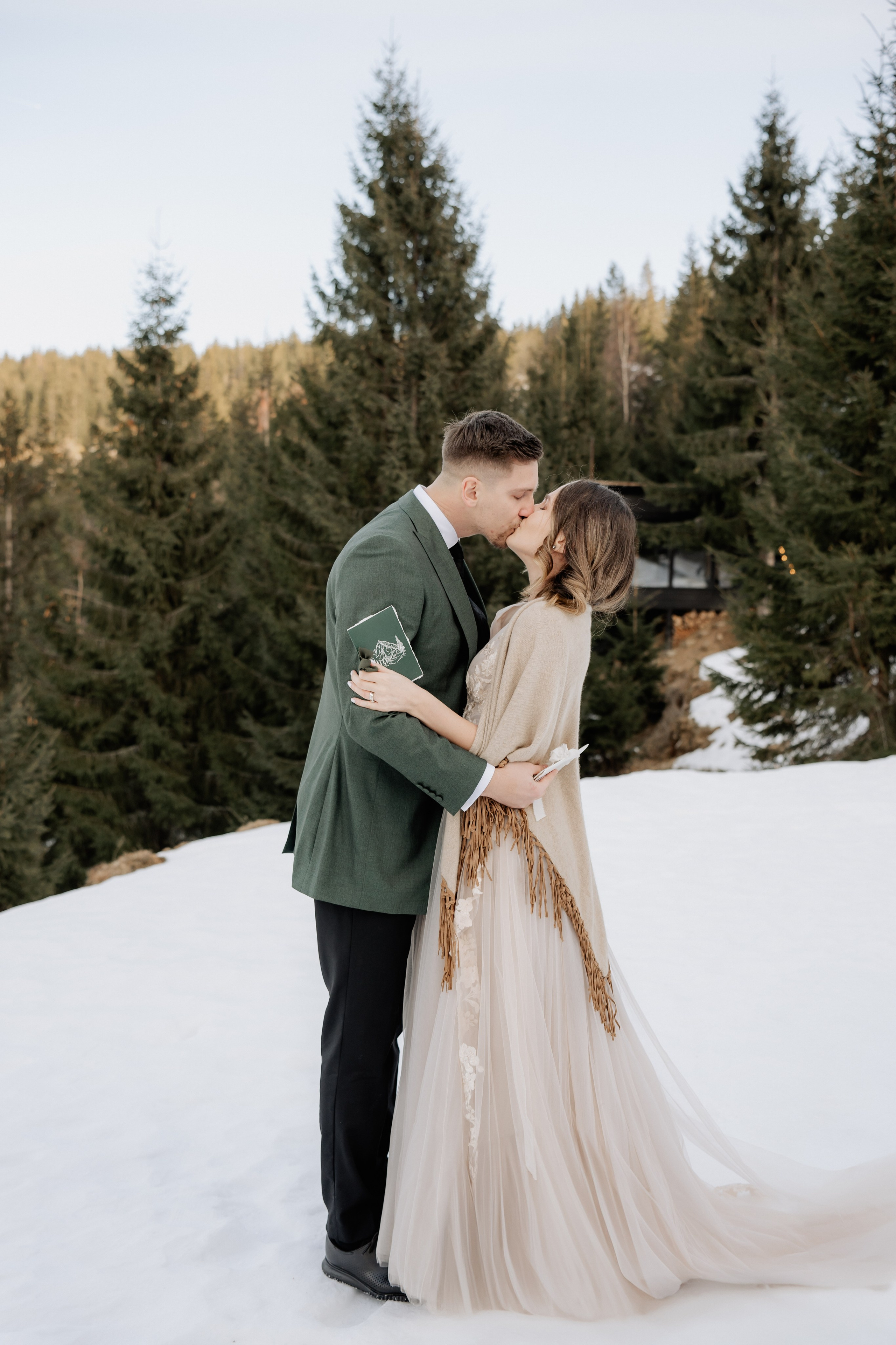 Stefania + Alex | Mountain Elopement Wedding. Proud Vision Weddings | Wedding Photography & Film — Servicii profesionale Foto Video Nunta Iasi