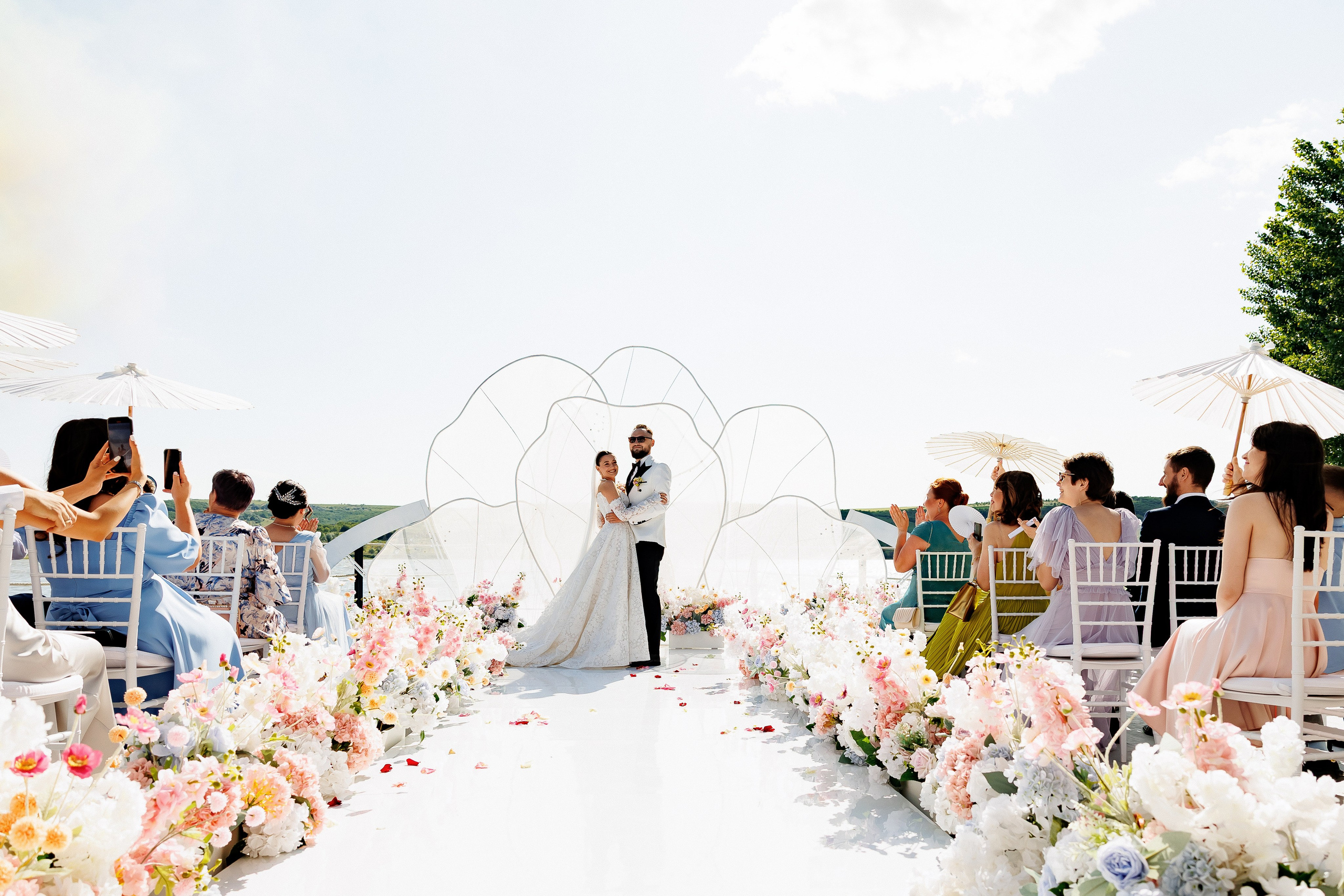 Florin & Corina — Complexul Turistic Costesti — Wedding Day. Servicii Foto și Video 067188353