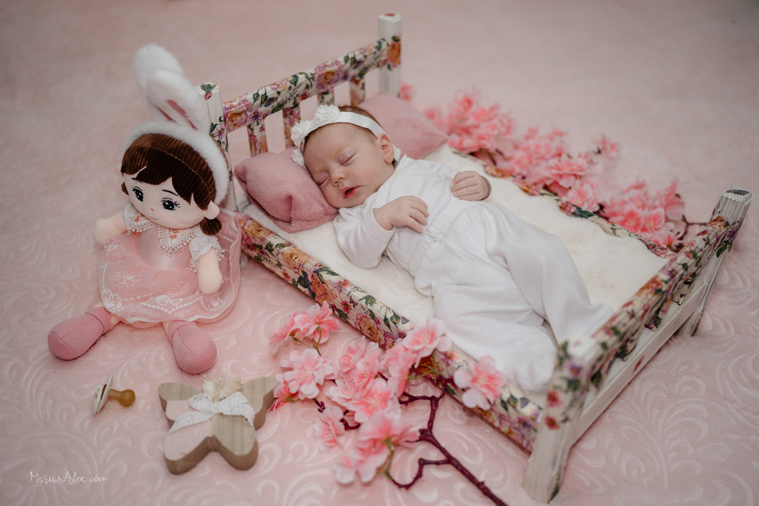 Botezul micutei Melania Selena. Marius Alex fotograf de eveniment si portret din Suceava