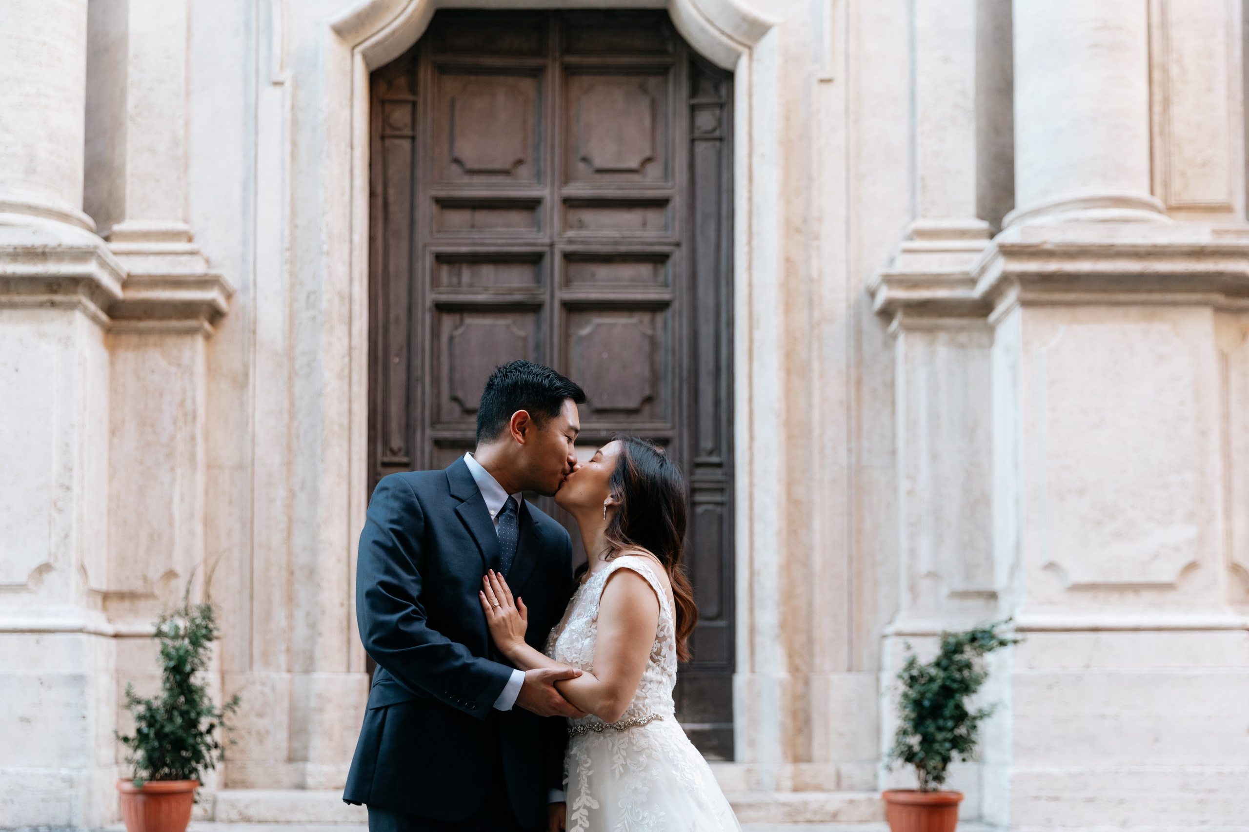 Weddings & Elopements in Rome. Photographer in Rome