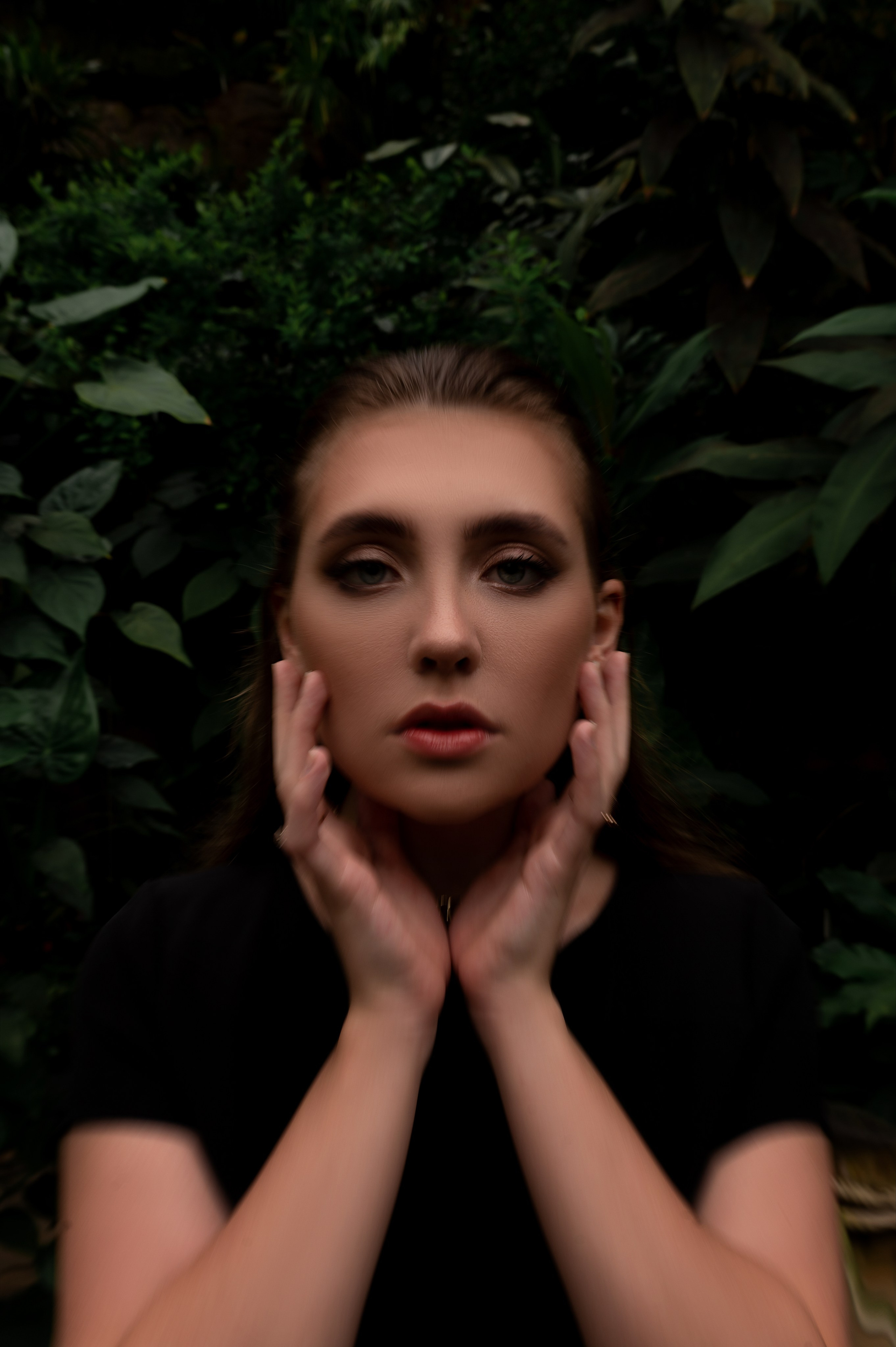 CannaXlife CBD products. ANNA-MARIA PHOTO CONTENT CREATOR — фотограф, естет, художник і візуальний експерт Instagram у Празі