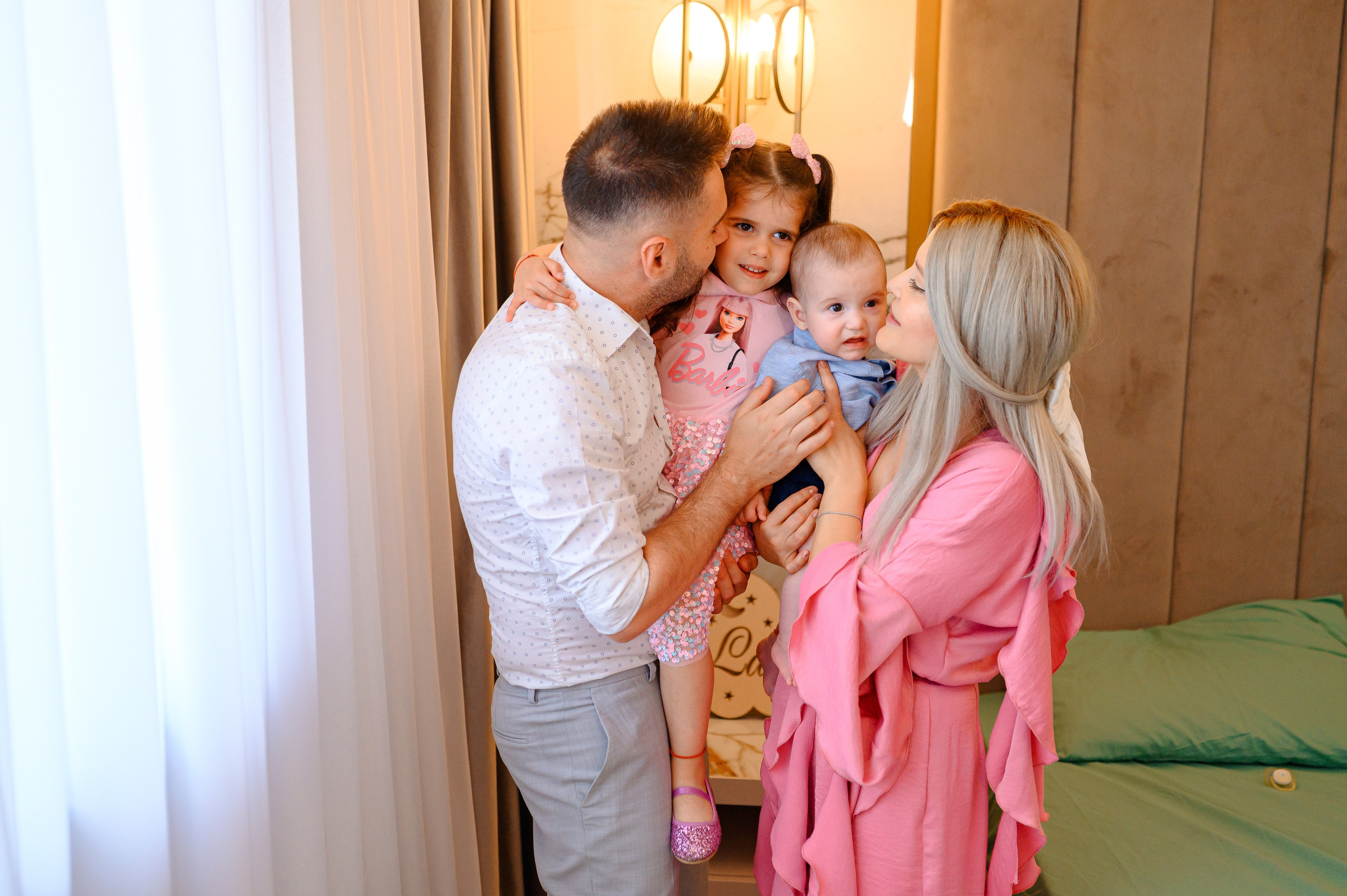 Aris Gabriel. Mugurel Olteanu Fotograf