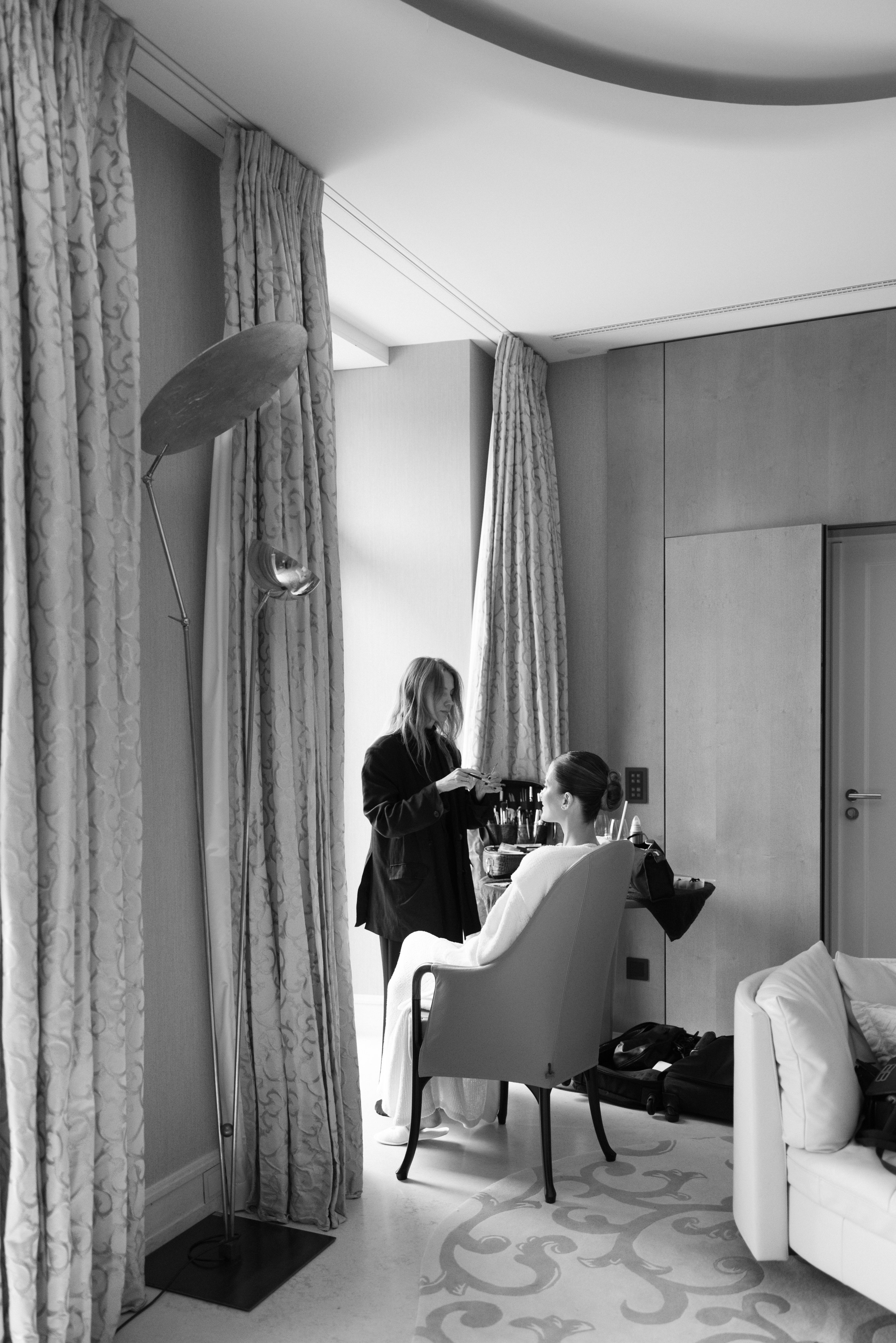 Intimate wedding at Parkhotel Vitznau on Lake Lucerne. Wedding and Family Photographer Switzerland and Italy. Valeria Diaz