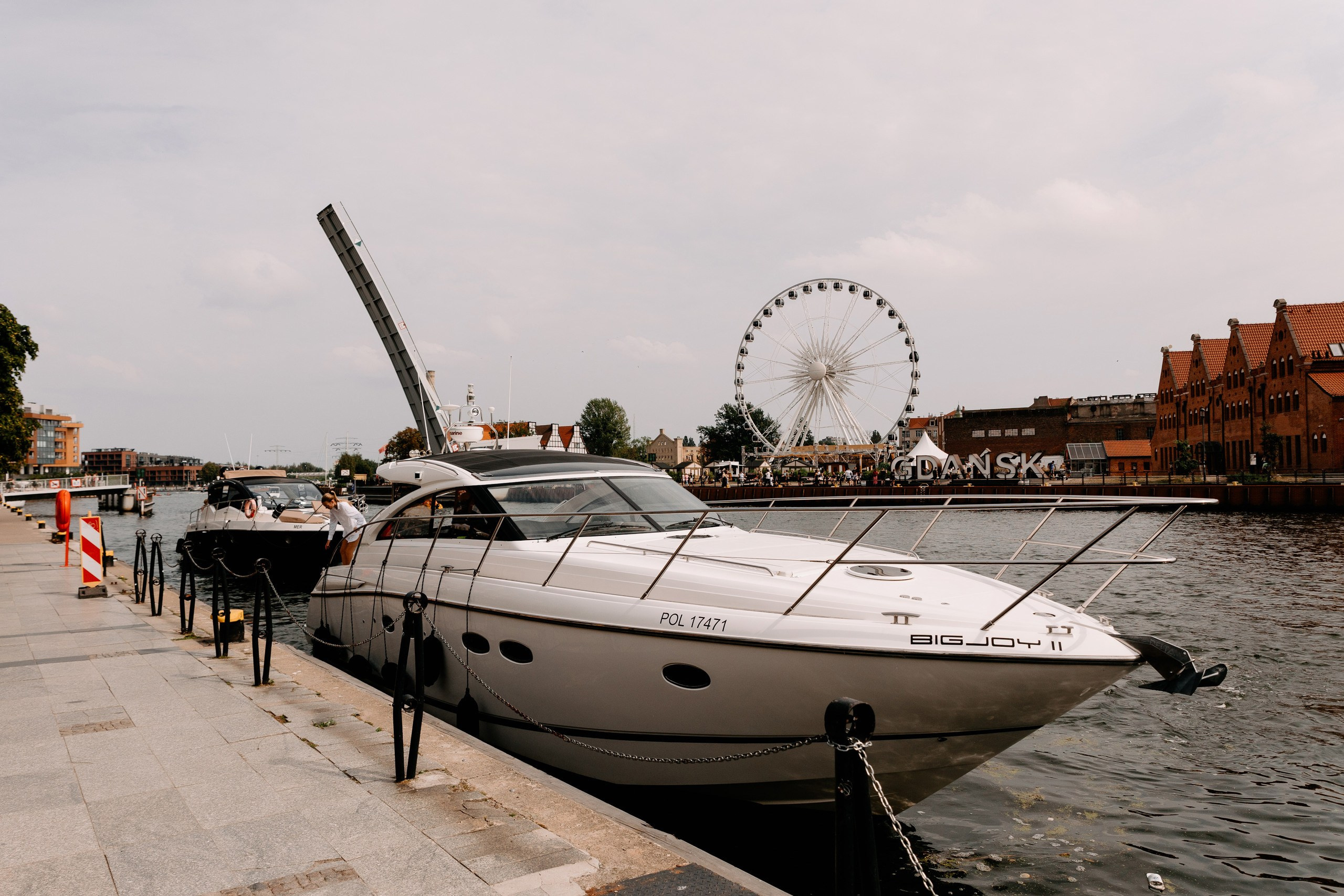 Krzysztof ♡ Weronika. Fotograf Ślubny Warszawa - Sesje Biznesowe Rodzinne Eventy