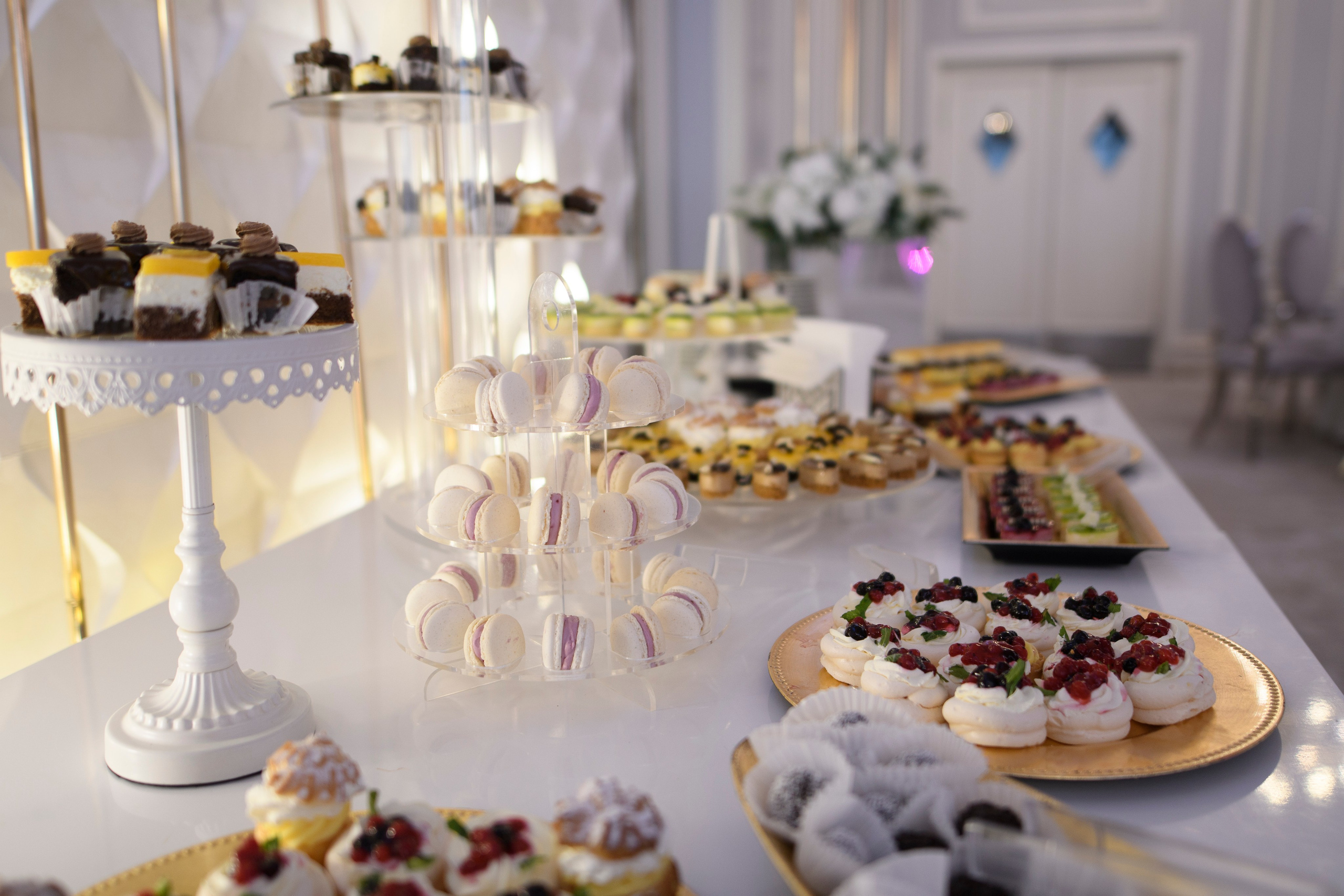 Fotografii de nunta Onesti. MDimaFotoStudio. Fotograf de nuntă, evenimente private și de familie