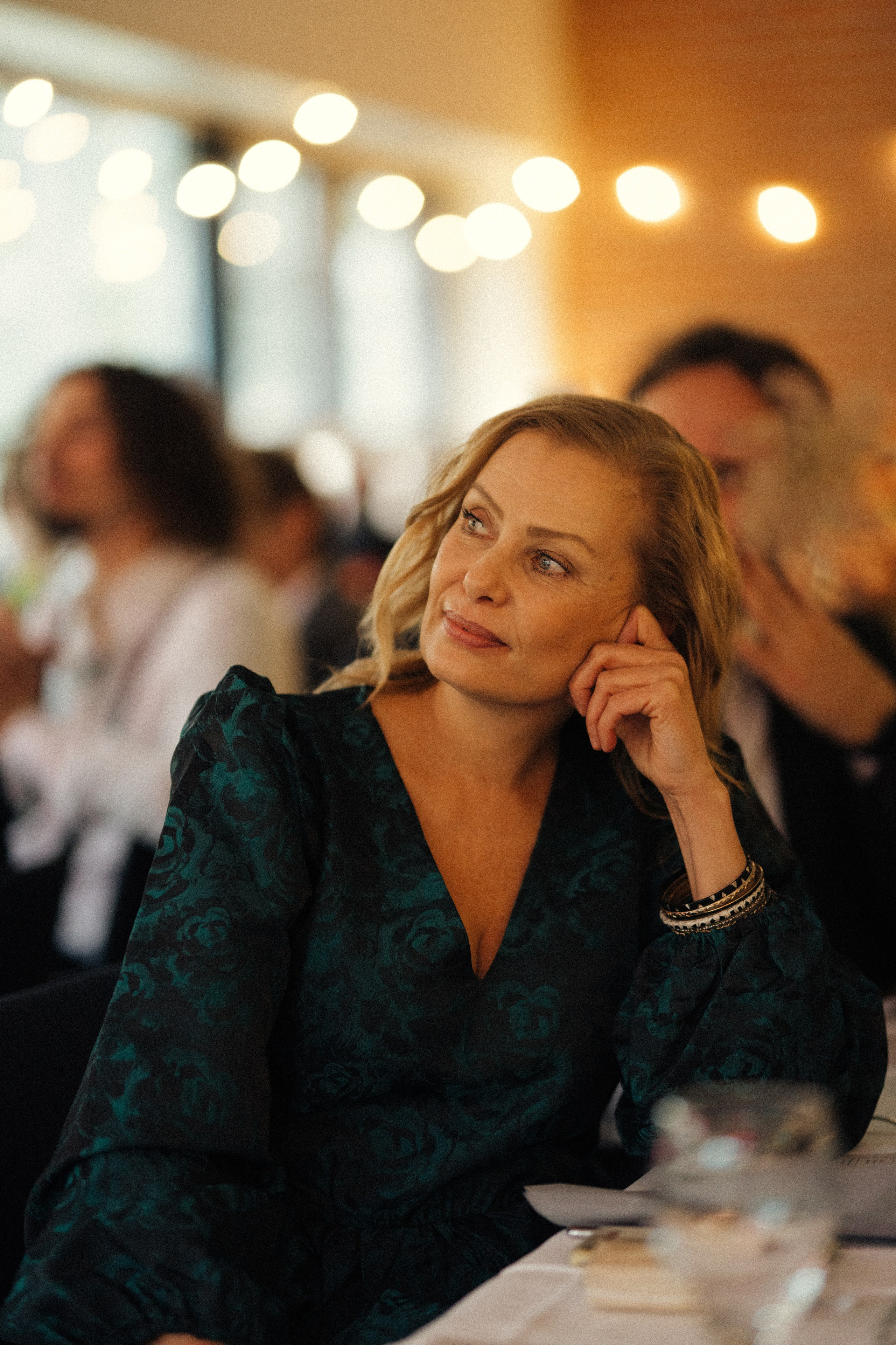 Venla & Kerr. Wedding and portrait photographer in Helsinki Vickan O