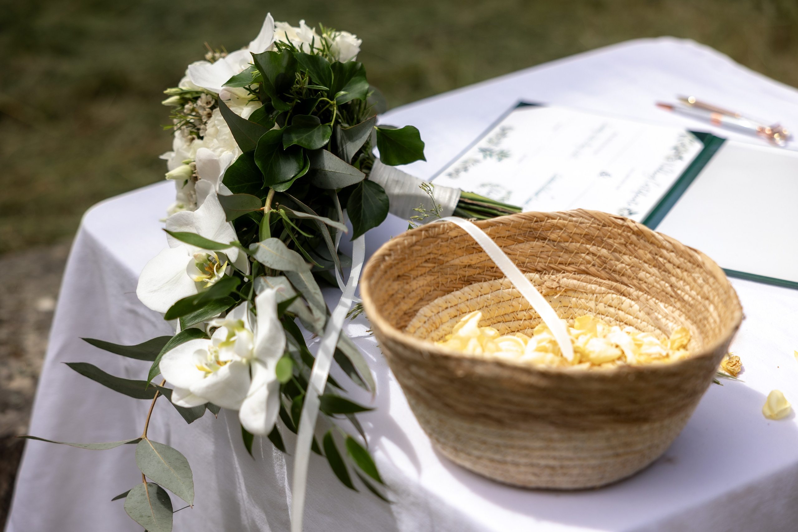 Elopement near Saint-Cirq-Lapopie. Crystal&Robert. Евгения Смирнова — фотограф в Тулузе и юго-западной Франции
